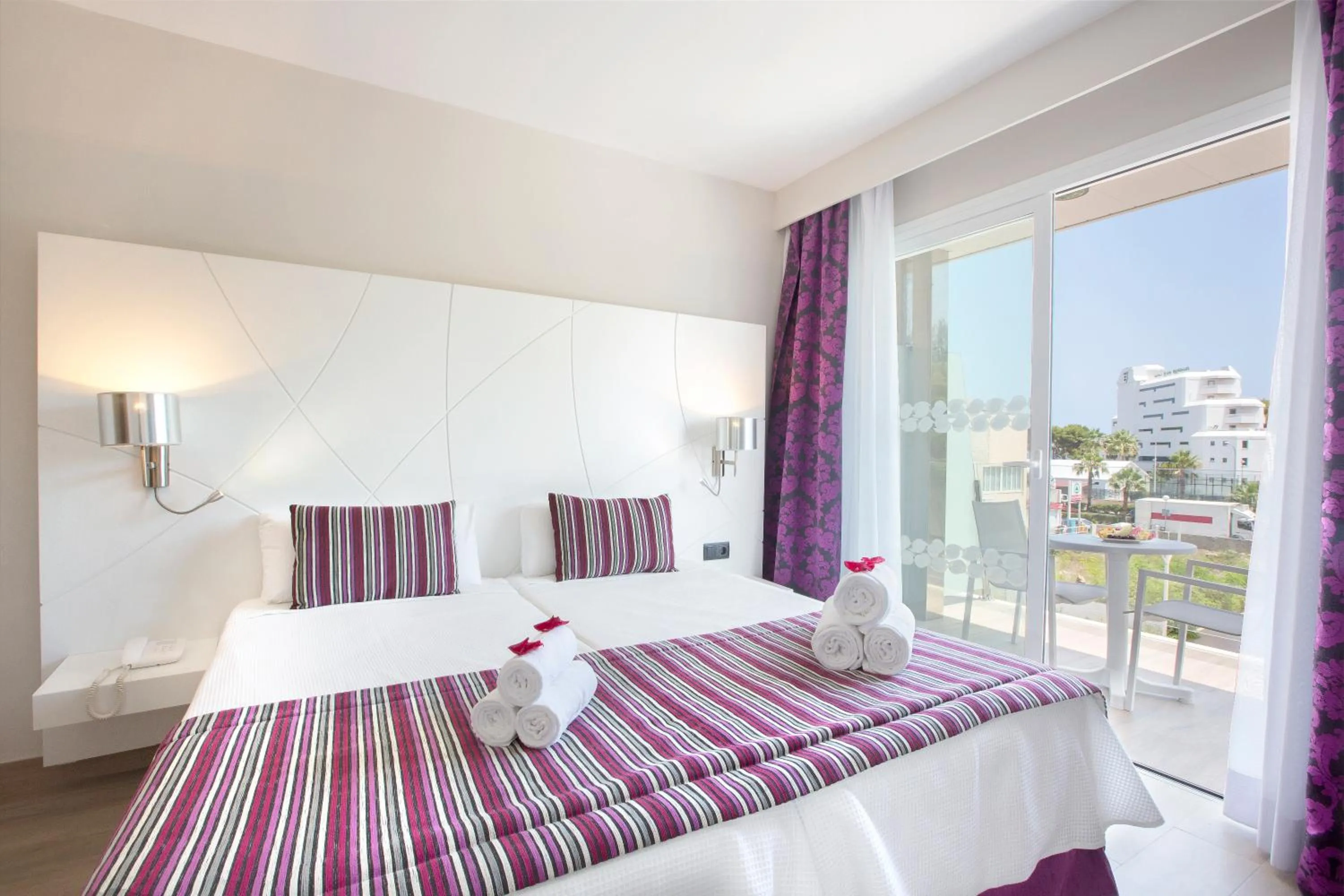 Bedroom, Bed in Mar Hotels Playa de Muro Suites