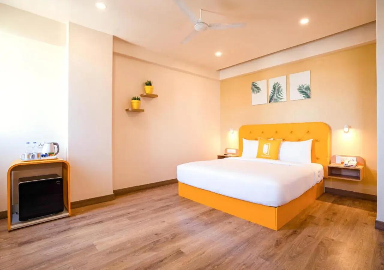 Standard King Room - single occupancy in Bloom Hotel - HSR Layout Sector 3 Standard King Room - single occupancy in Bloom Hotel - HSR Layout Sector 3