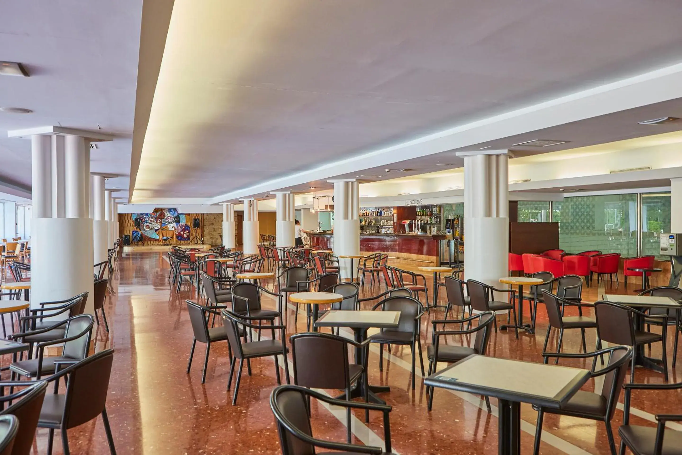 Lounge or bar in Ona Don Juan Lounge or bar in Ona Don Juan