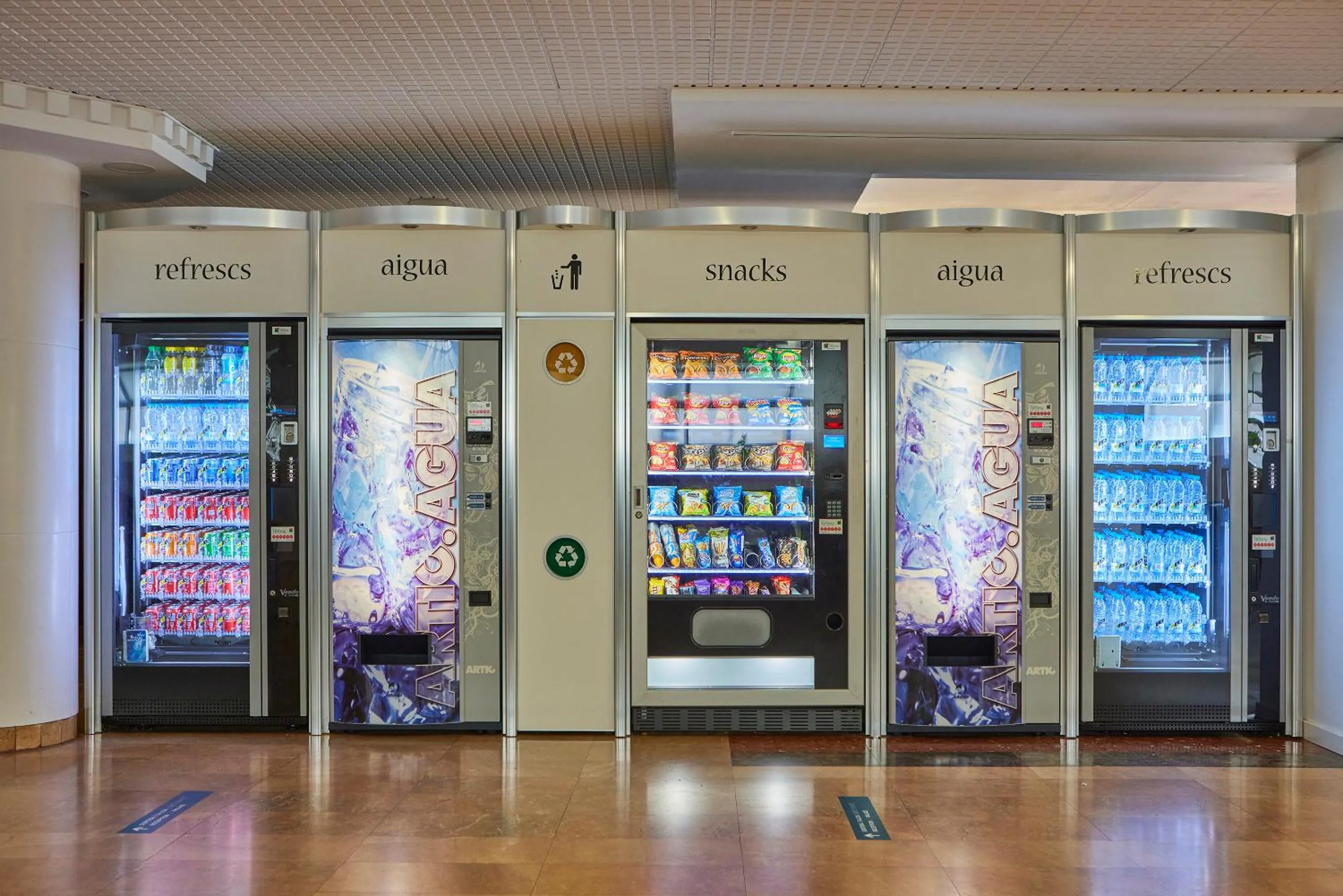 On-site shops in Ona Don Juan