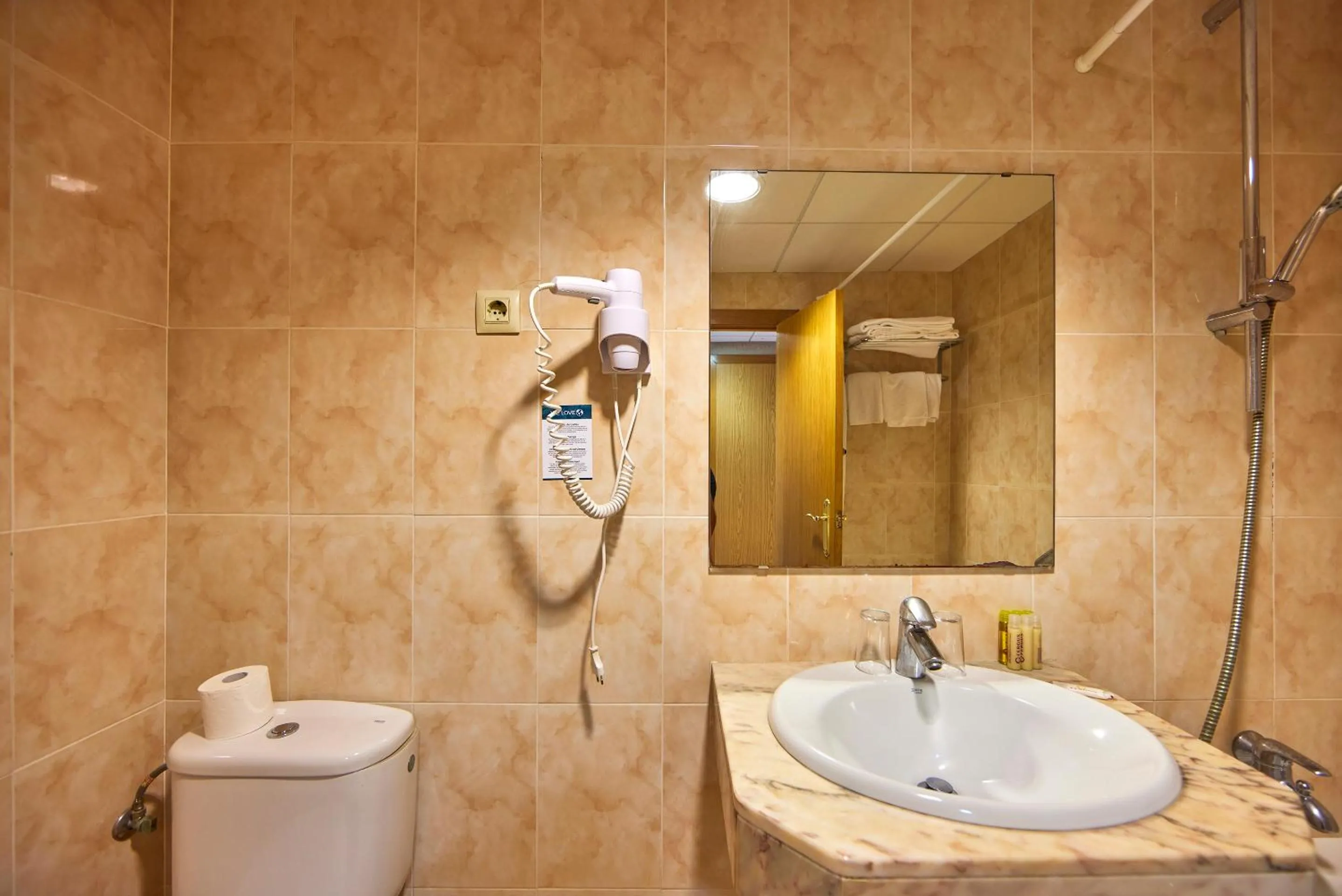 Bathroom in Ona Don Juan