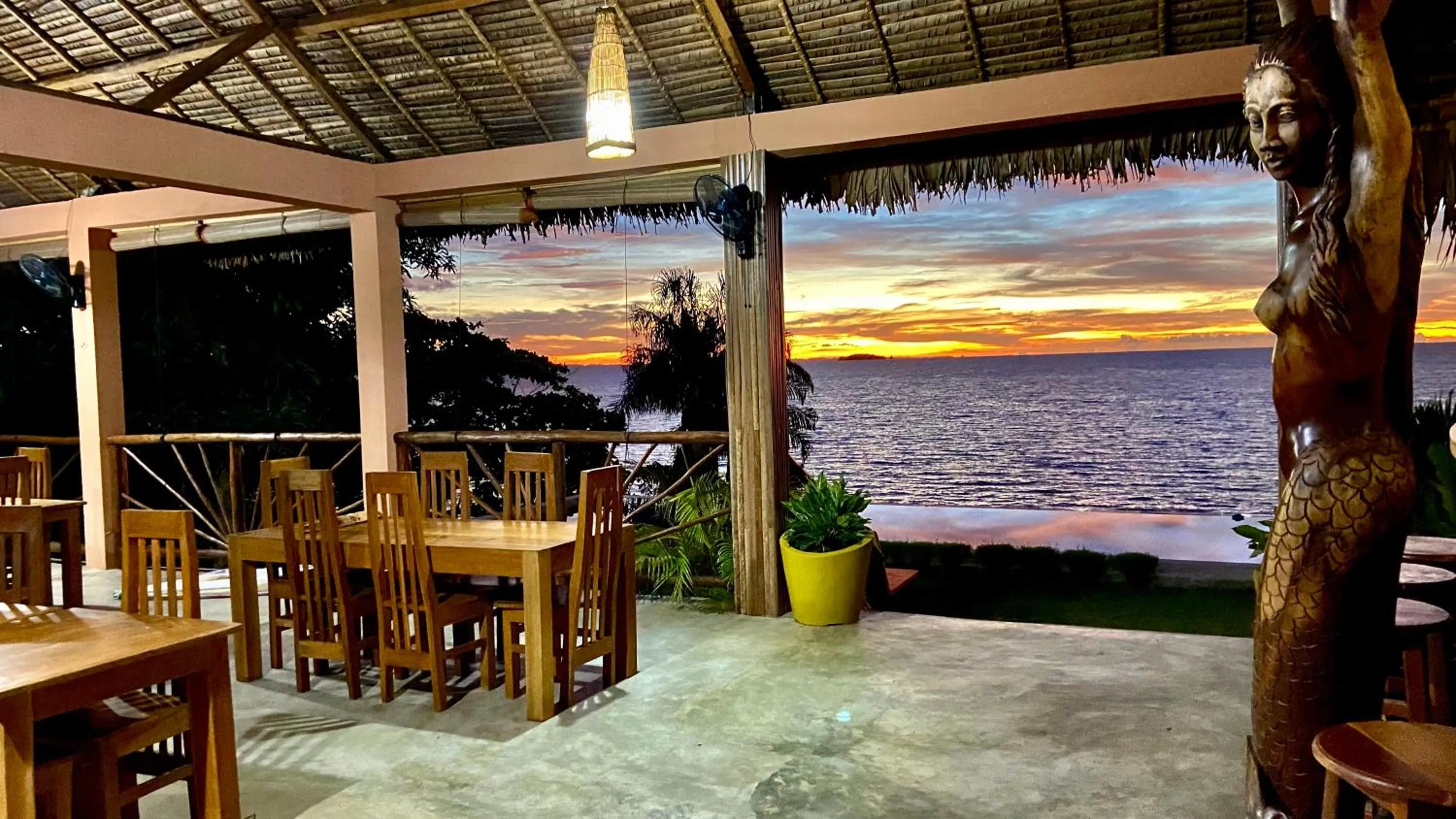 Restaurant/places to eat in VERONIKA Resort Nosy Komba