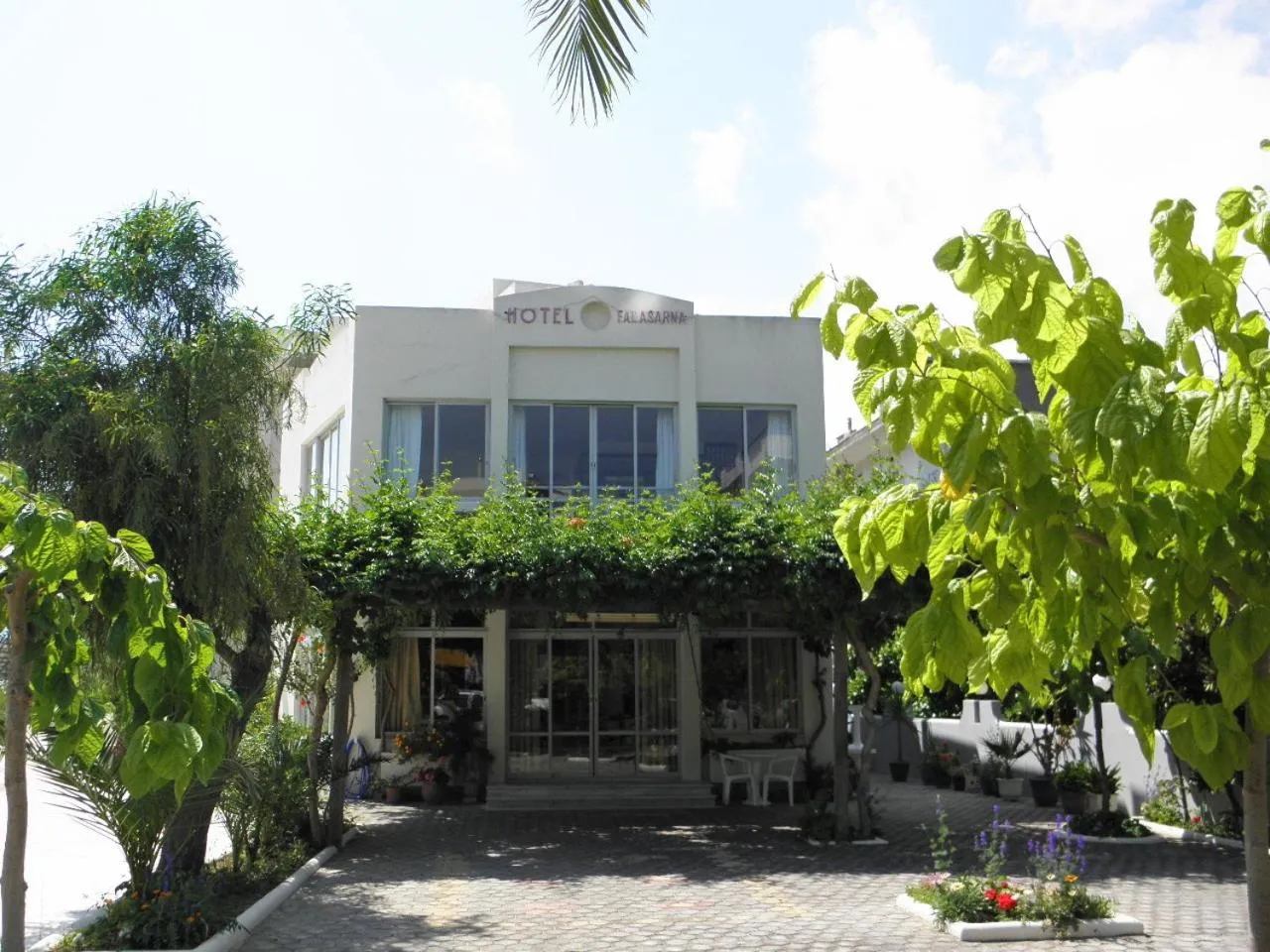 Facade/entrance in Falassarna Hotel