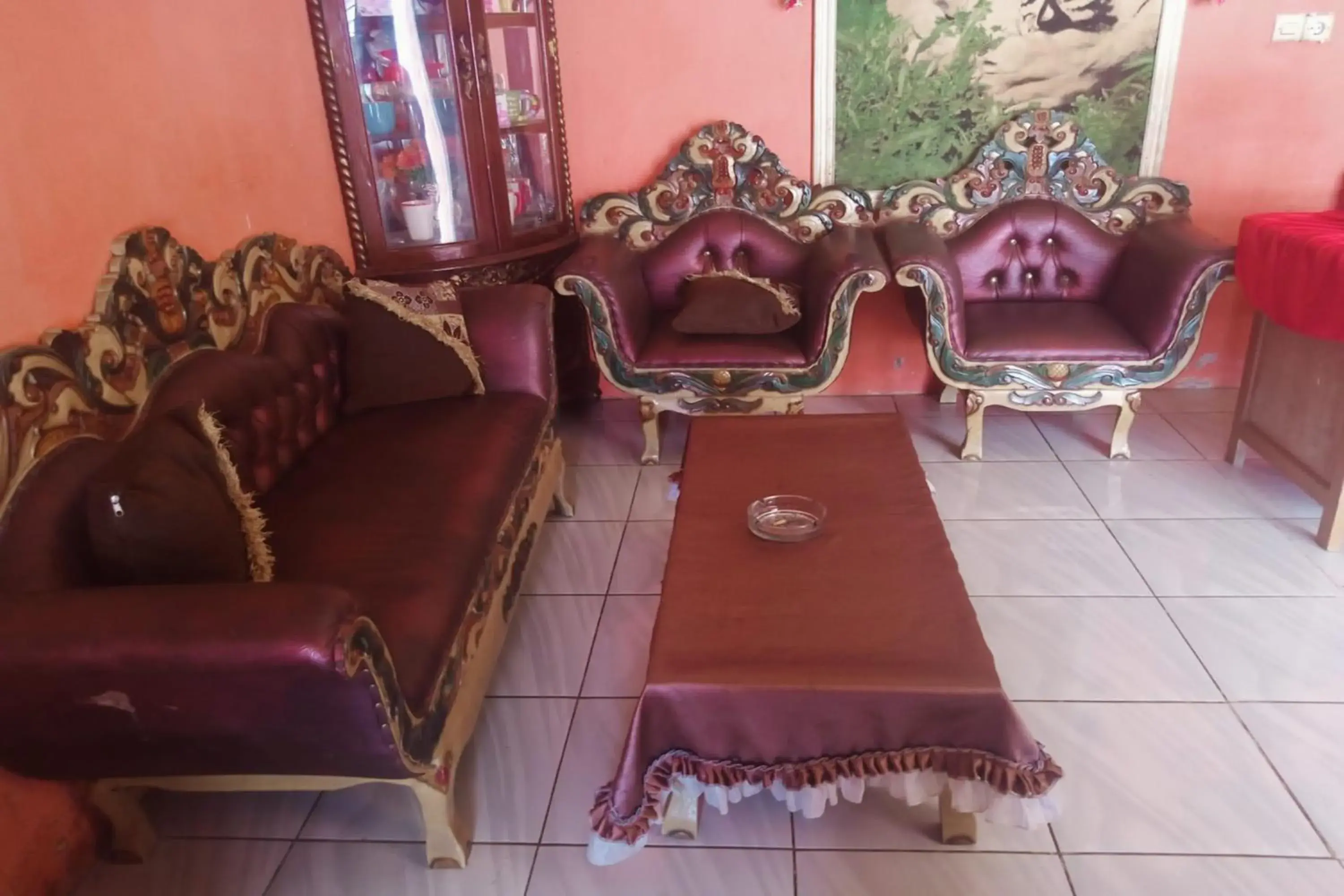 Lobby or reception in EXPRESS O 92251 Jaya Kusuma Homestay Near PONPES Darul Muhtadin Lobby or reception in EXPRESS O 92251 Jaya Kusuma Homestay Near PONPES Darul Muhtadin