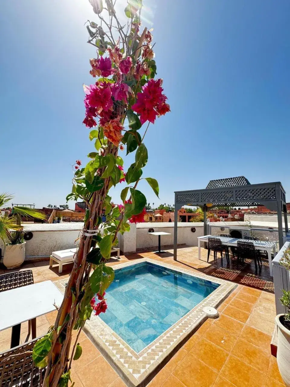 Pool view in Riad BB Marrakech Pool view in Riad BB Marrakech