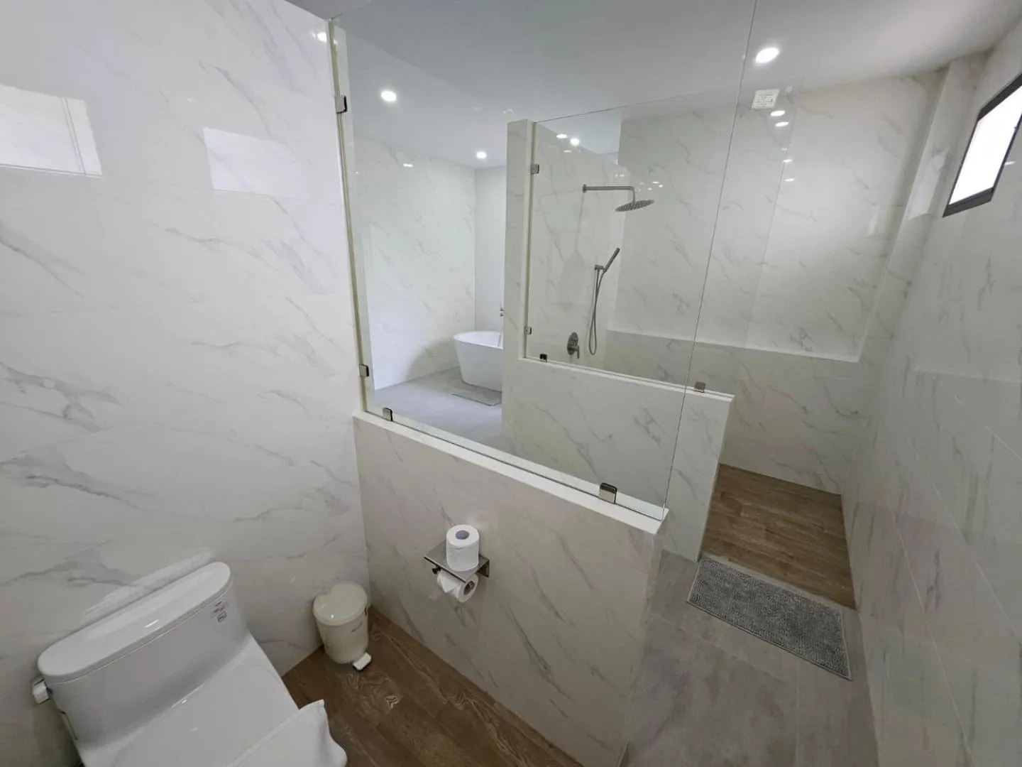 Shower in Karisma Private Villa Pattaya