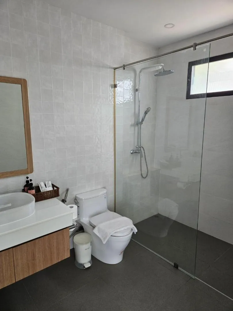 Shower in Karisma Private Villa Pattaya