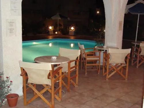 Patio in Creta Sun Hotel Studios