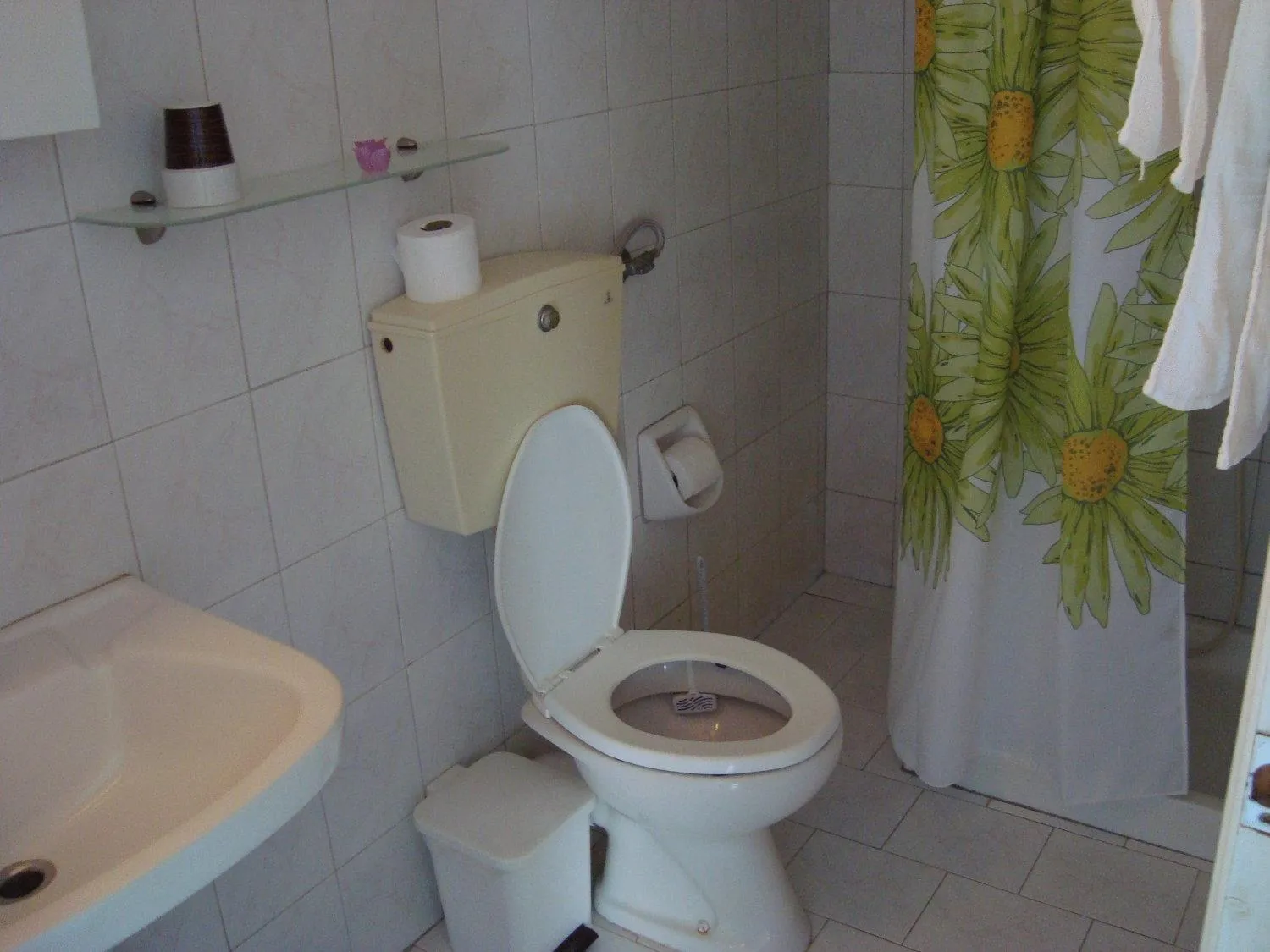 Toilet in Creta Sun Hotel Studios