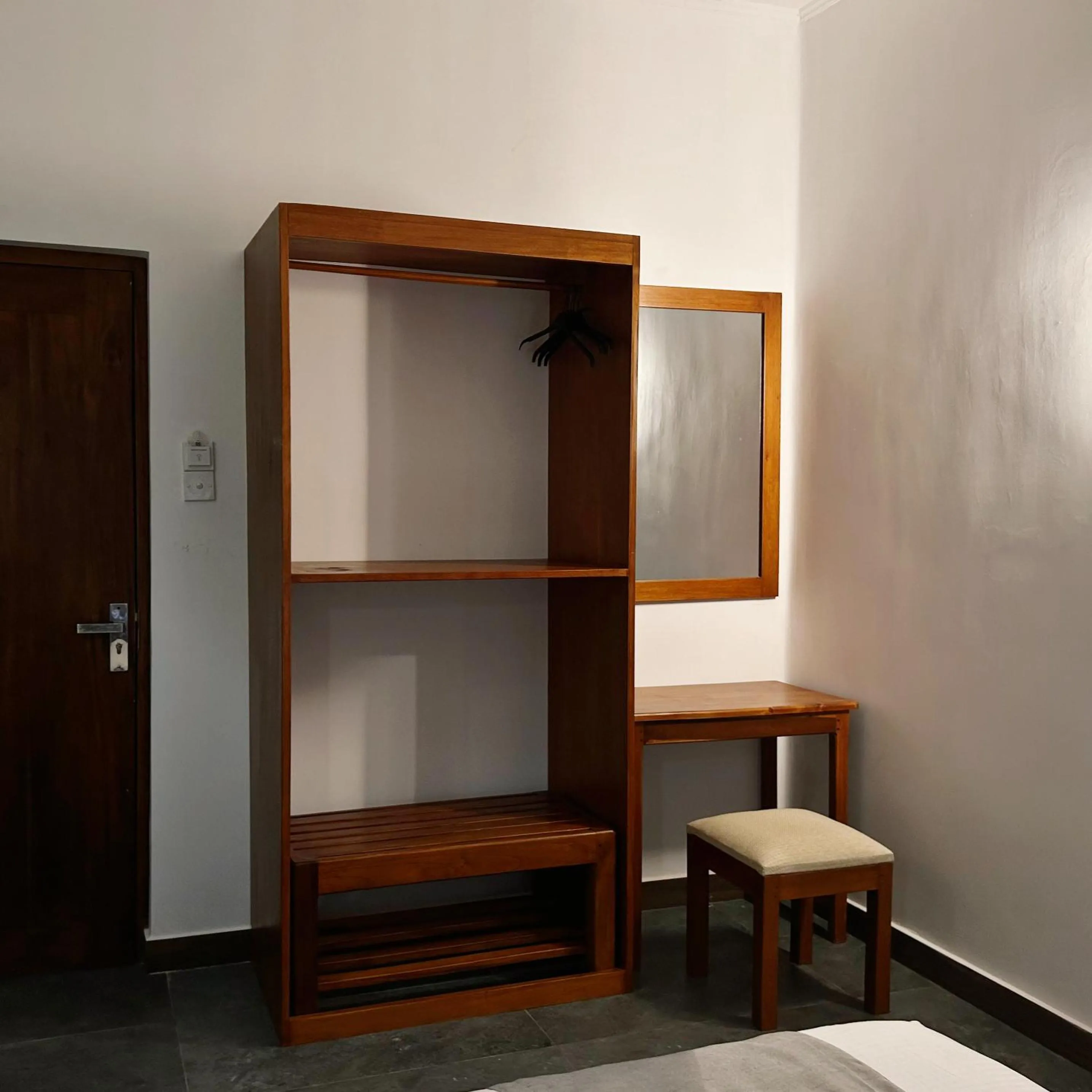 wardrobe in Cliveland Residence