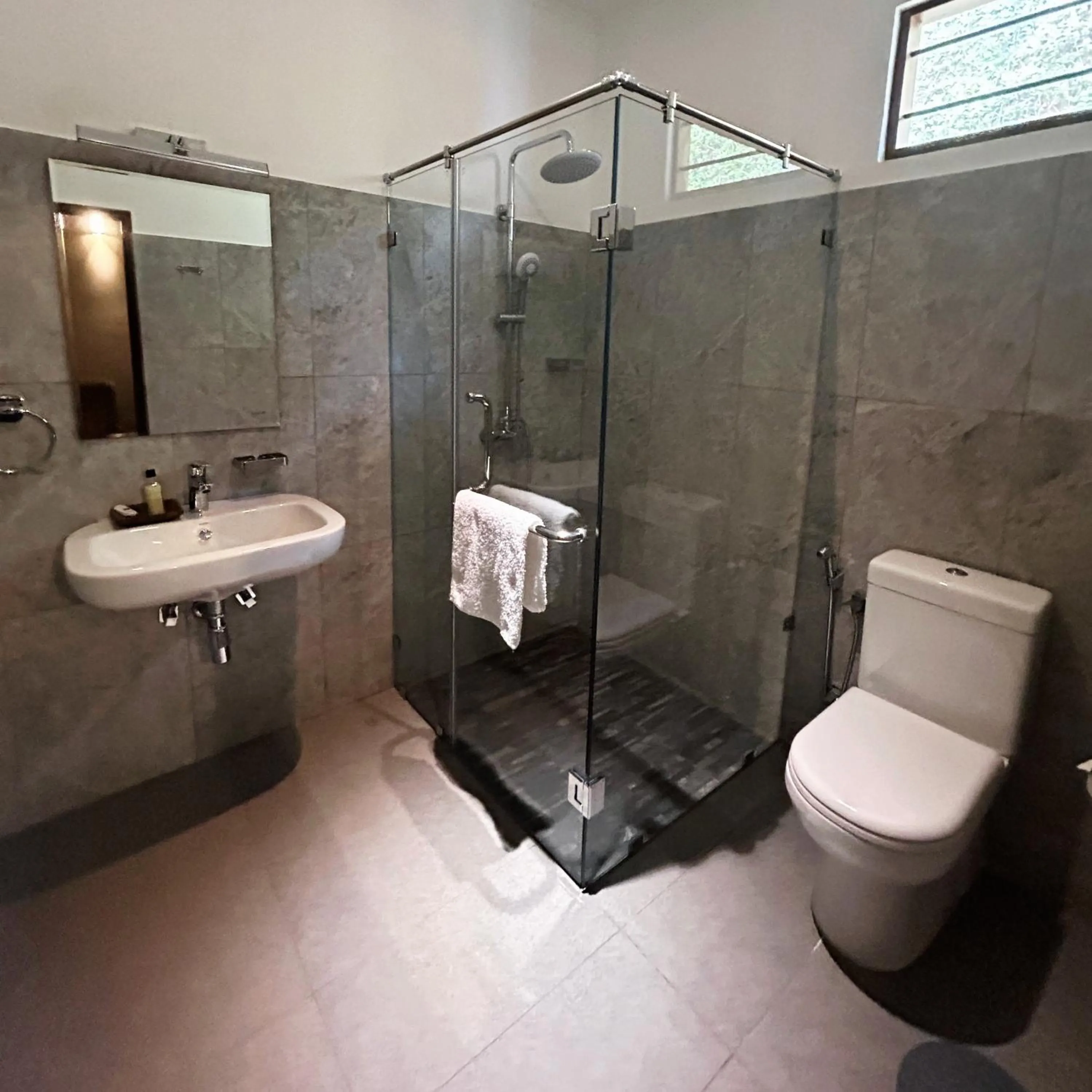 Bathroom in Cliveland Residence