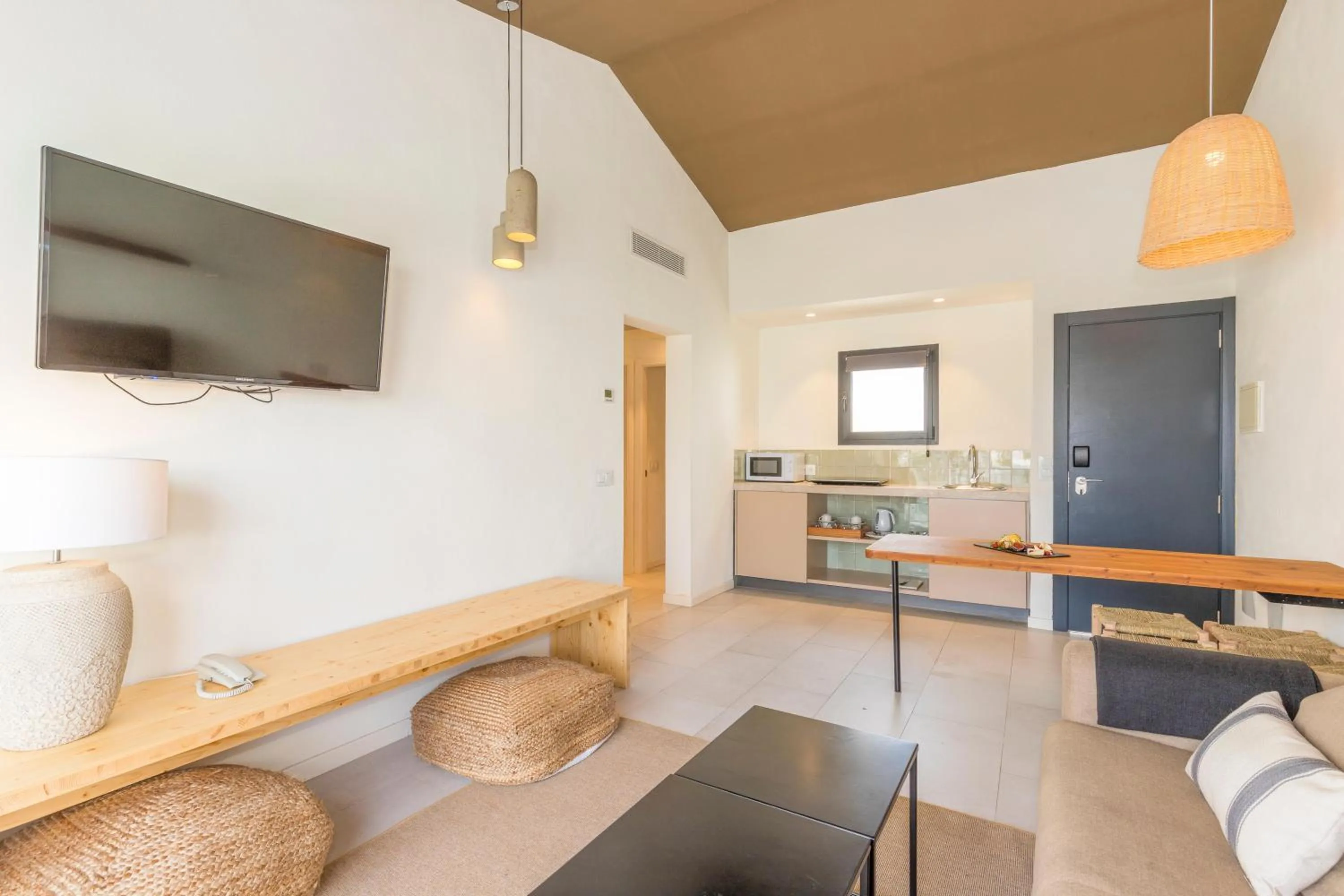 Photo of the whole room in MarSenses Paradise Club