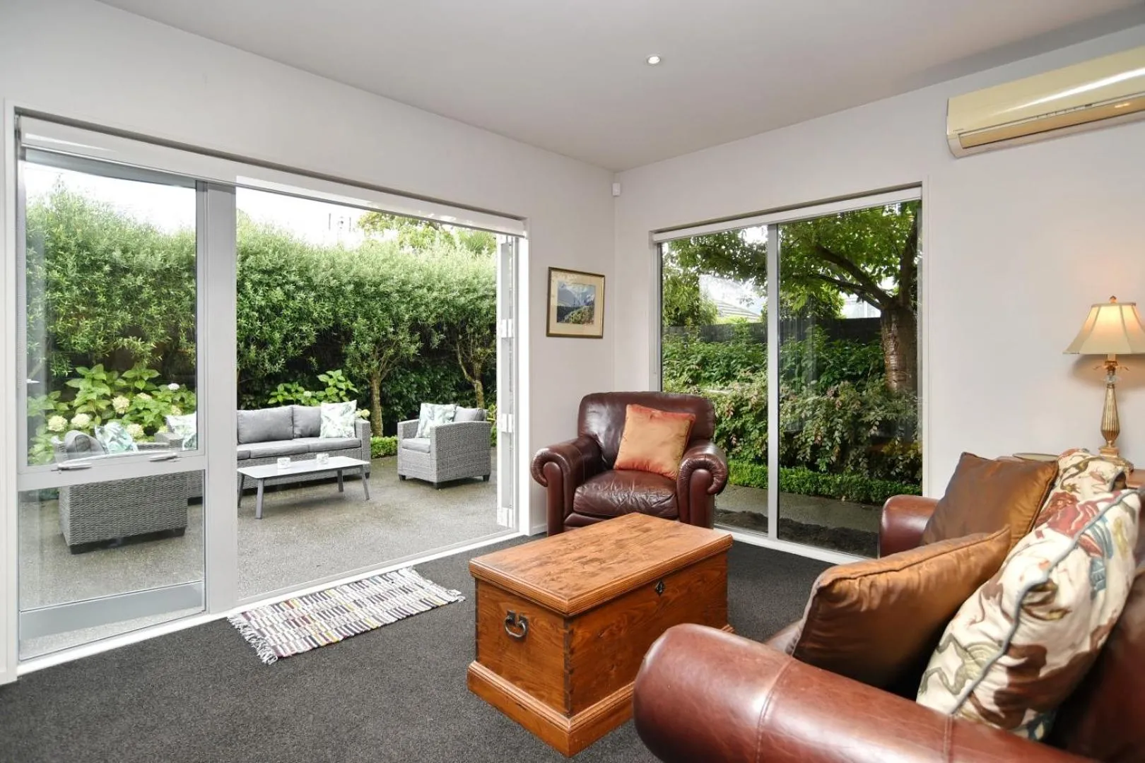 Garden in Jeffreys Road - Christchurch Holiday Homes