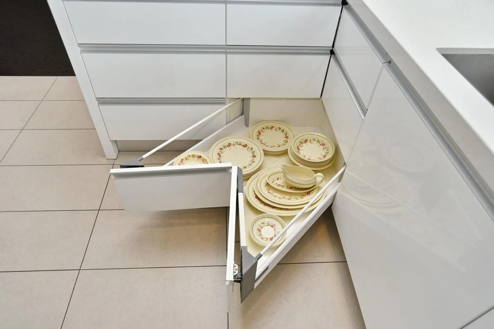 Kitchen or kitchenette in Jeffreys Road - Christchurch Holiday Homes