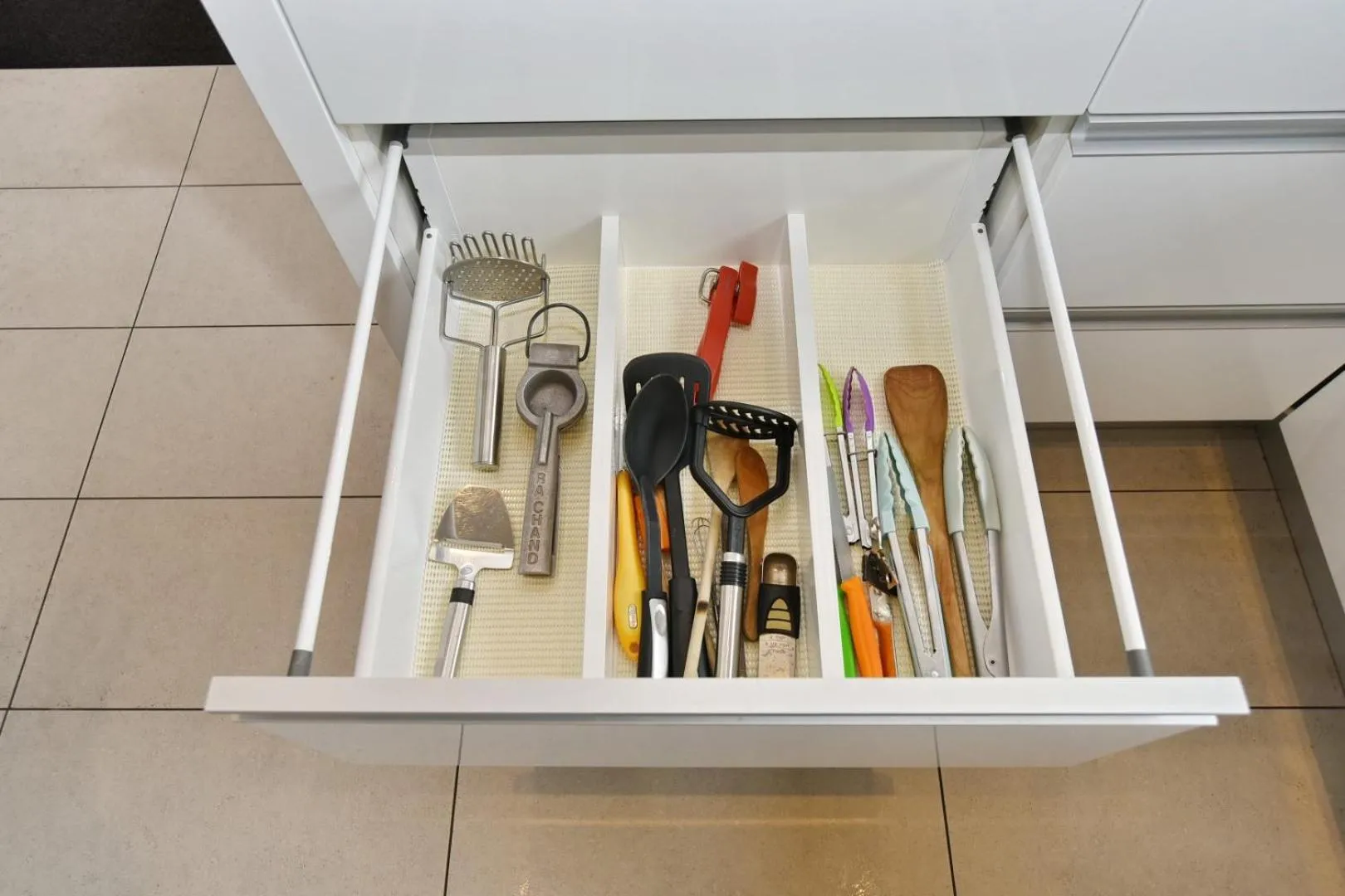 Kitchen or kitchenette in Jeffreys Road - Christchurch Holiday Homes