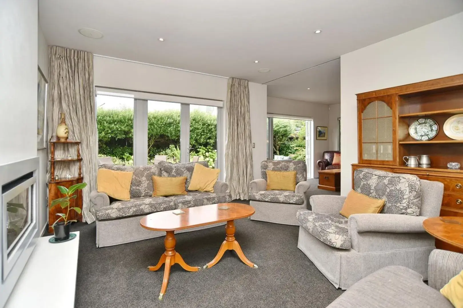 Jeffreys Road - Christchurch Holiday Homes Jeffreys Road - Christchurch Holiday Homes