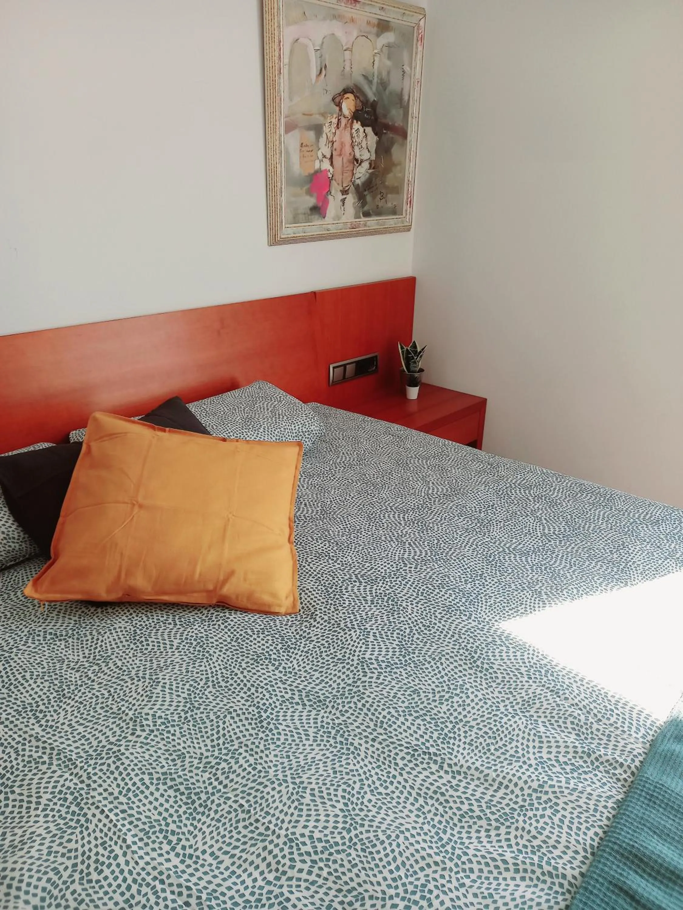 air conditioner, Bed in Hotel Plaza Inn