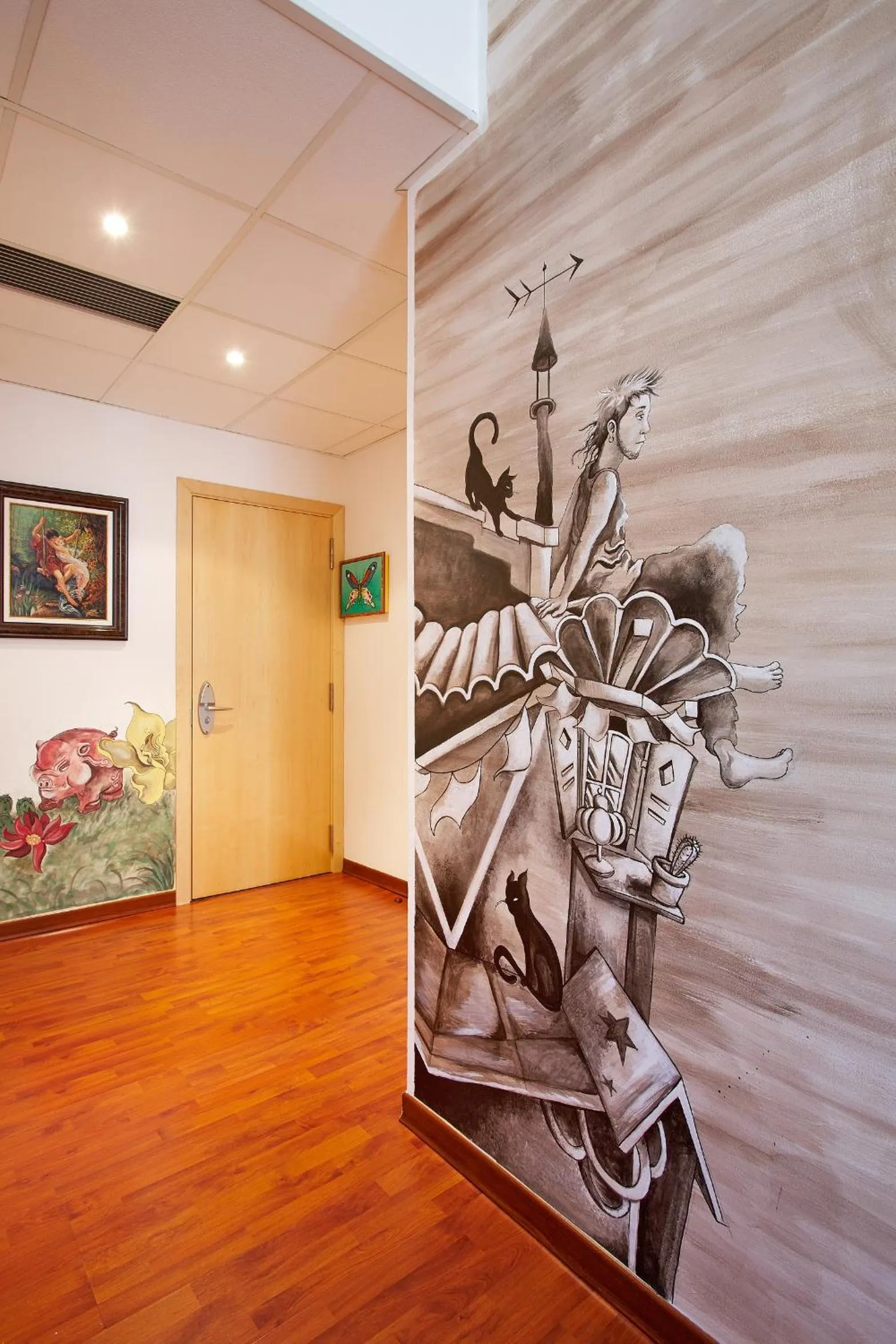 Decorative detail in Hotel Plaza Inn