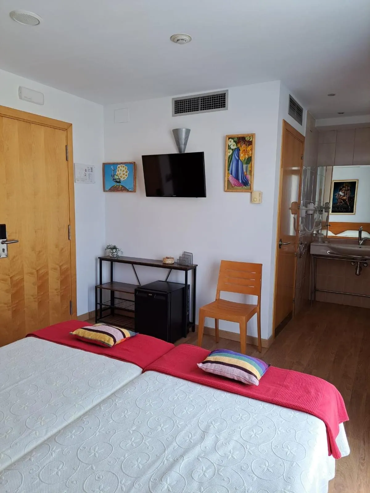 Bed in Hotel Plaza Inn