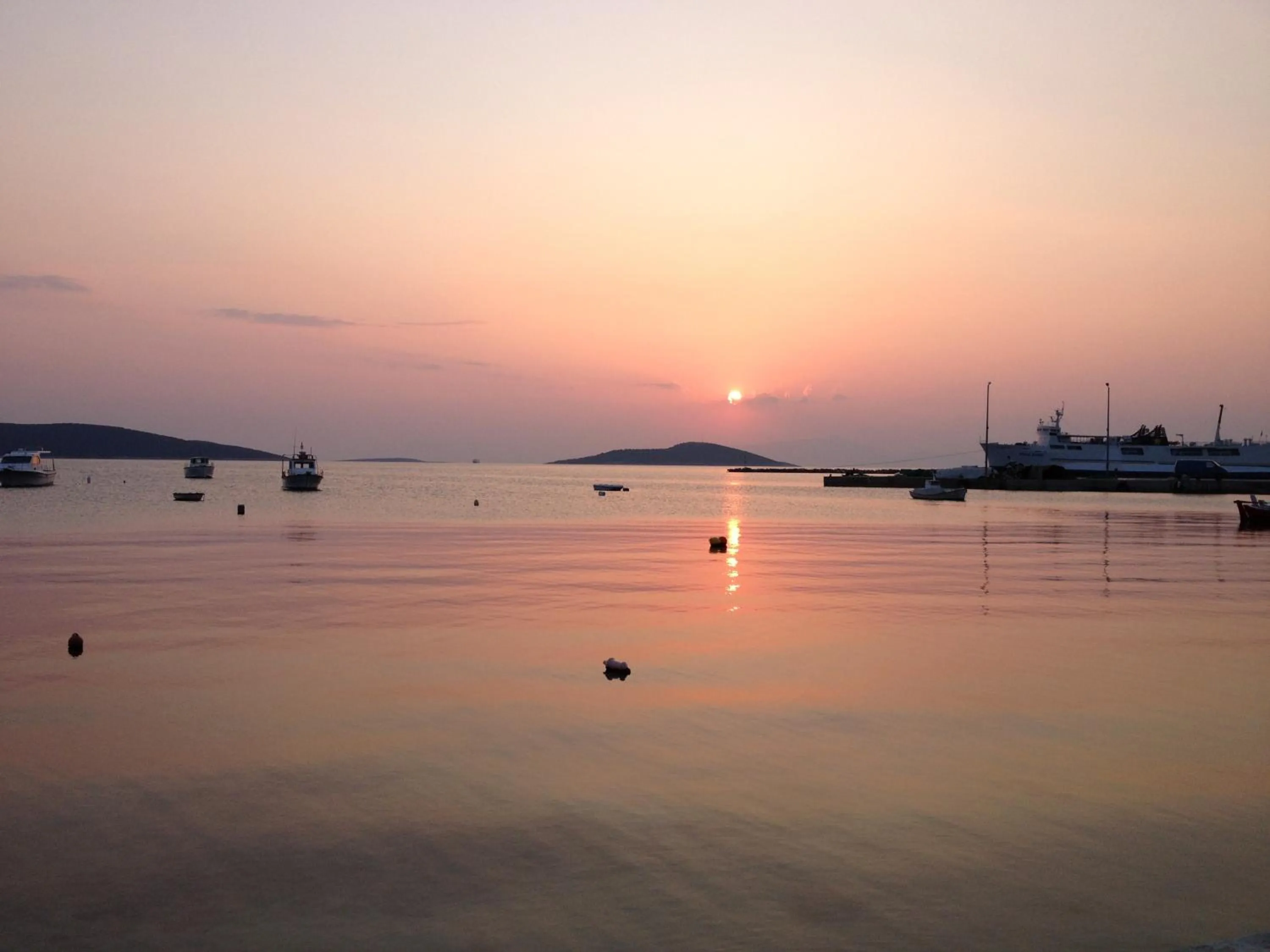 Neighbourhood in Gikas Apartments Triple Studio Sea View B7