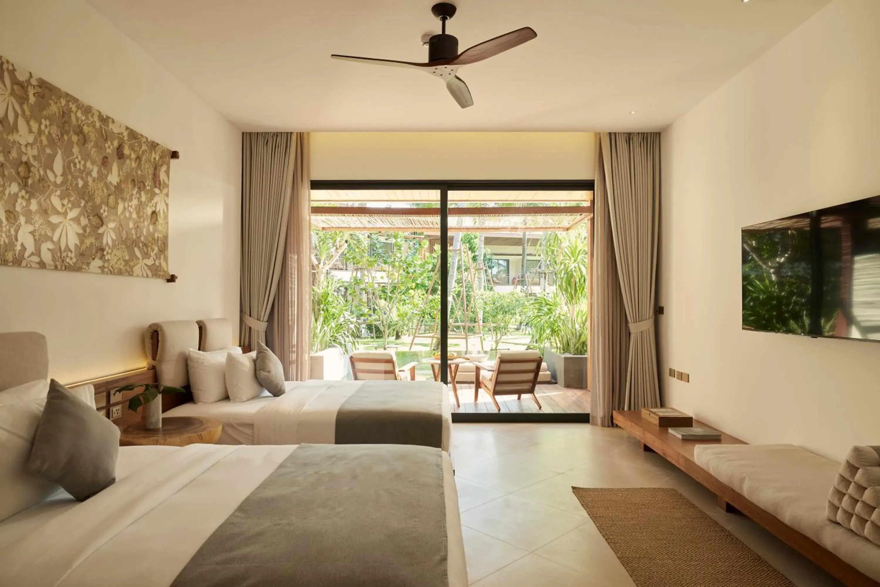 Deluxe Double or Twin Room with Pool Access in The Retreat Koh Chang, an SLH Hotel Deluxe Double or Twin Room with Pool Access in The Retreat Koh Chang, an SLH Hotel