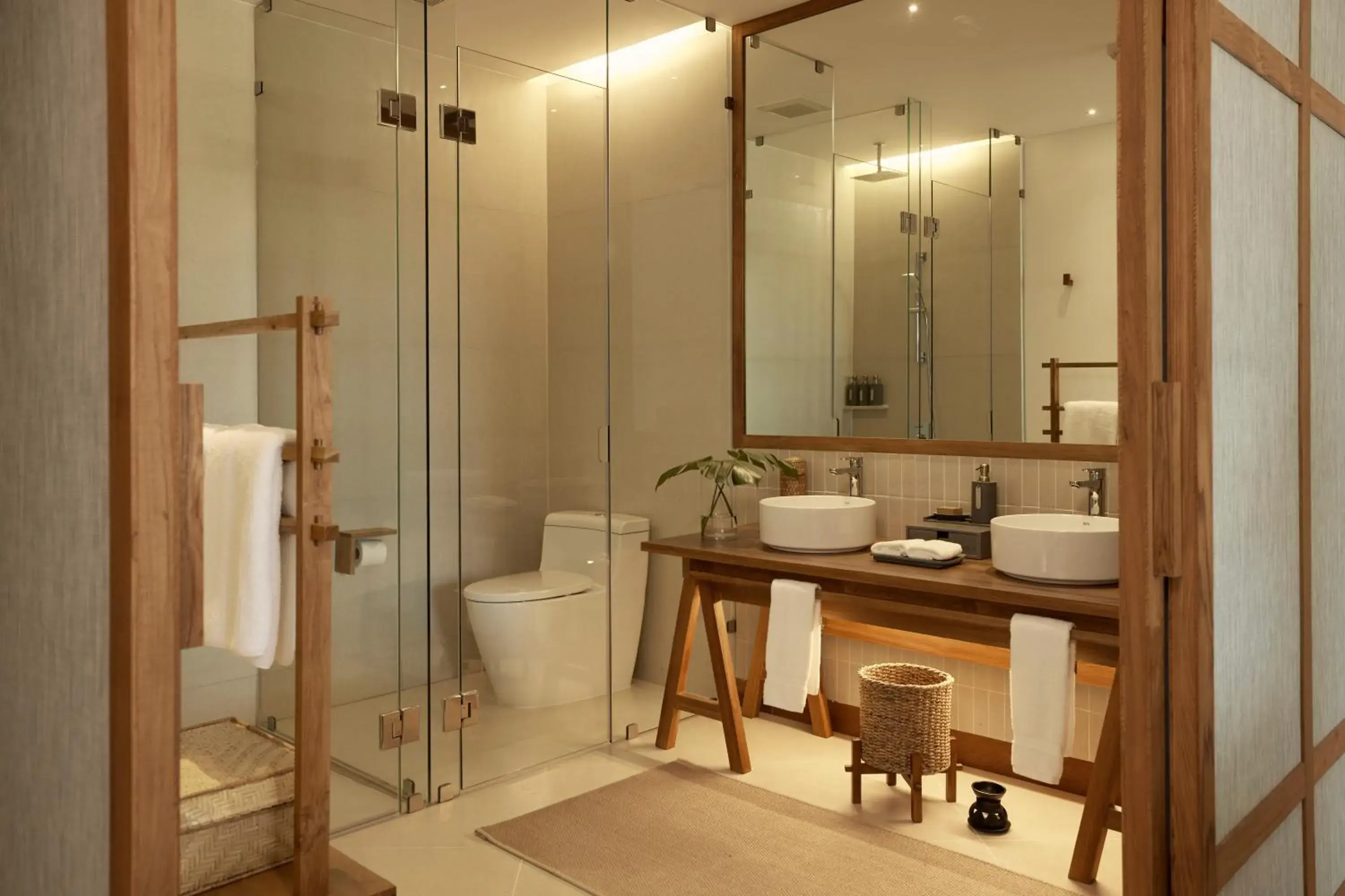 Bathroom in The Retreat Koh Chang, an SLH Hotel Bathroom in The Retreat Koh Chang, an SLH Hotel