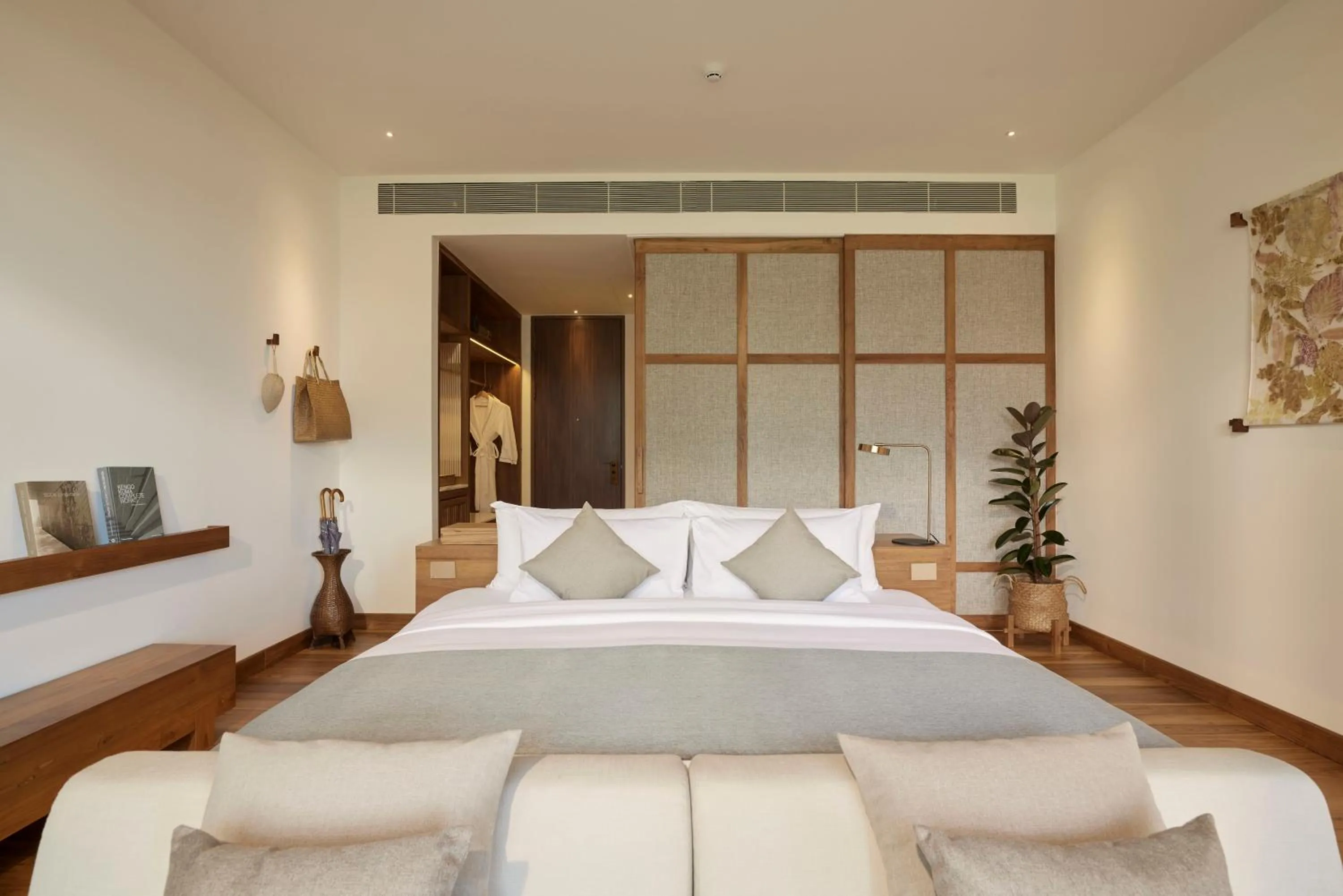 Bed in The Retreat Koh Chang, an SLH Hotel