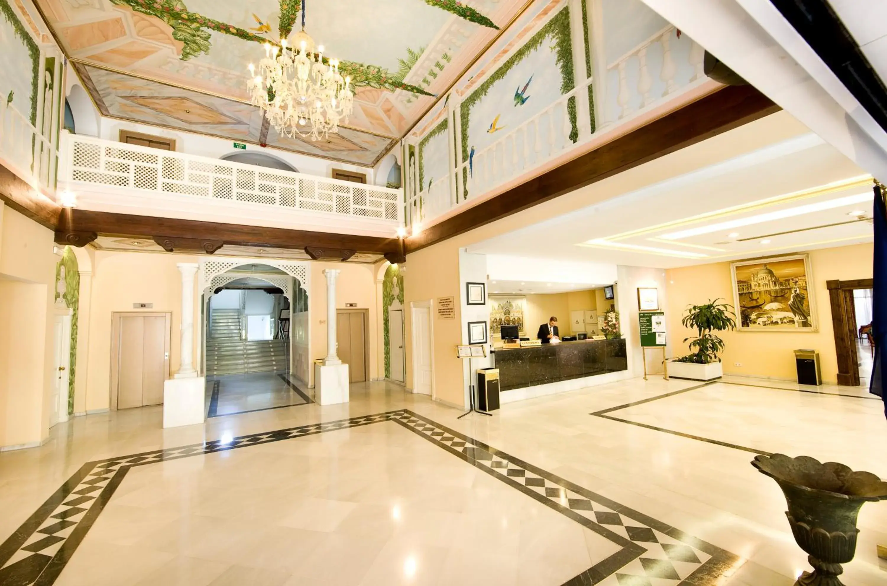 Lobby or reception in Aparthotel Monarque Sultán Lobby or reception in Aparthotel Monarque Sultán