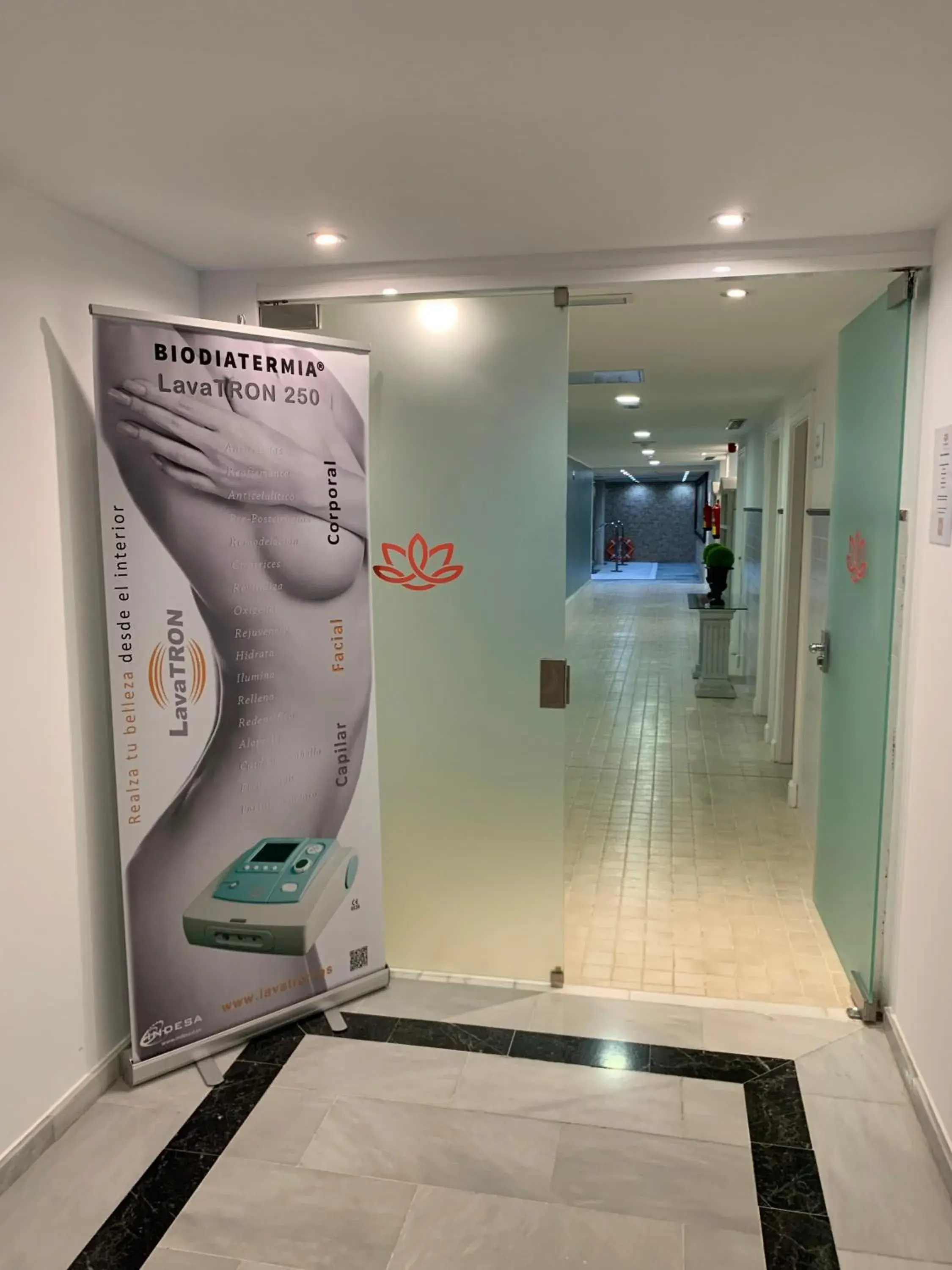 Spa and wellness centre/facilities in Aparthotel Monarque Sultán Spa and wellness centre/facilities in Aparthotel Monarque Sultán