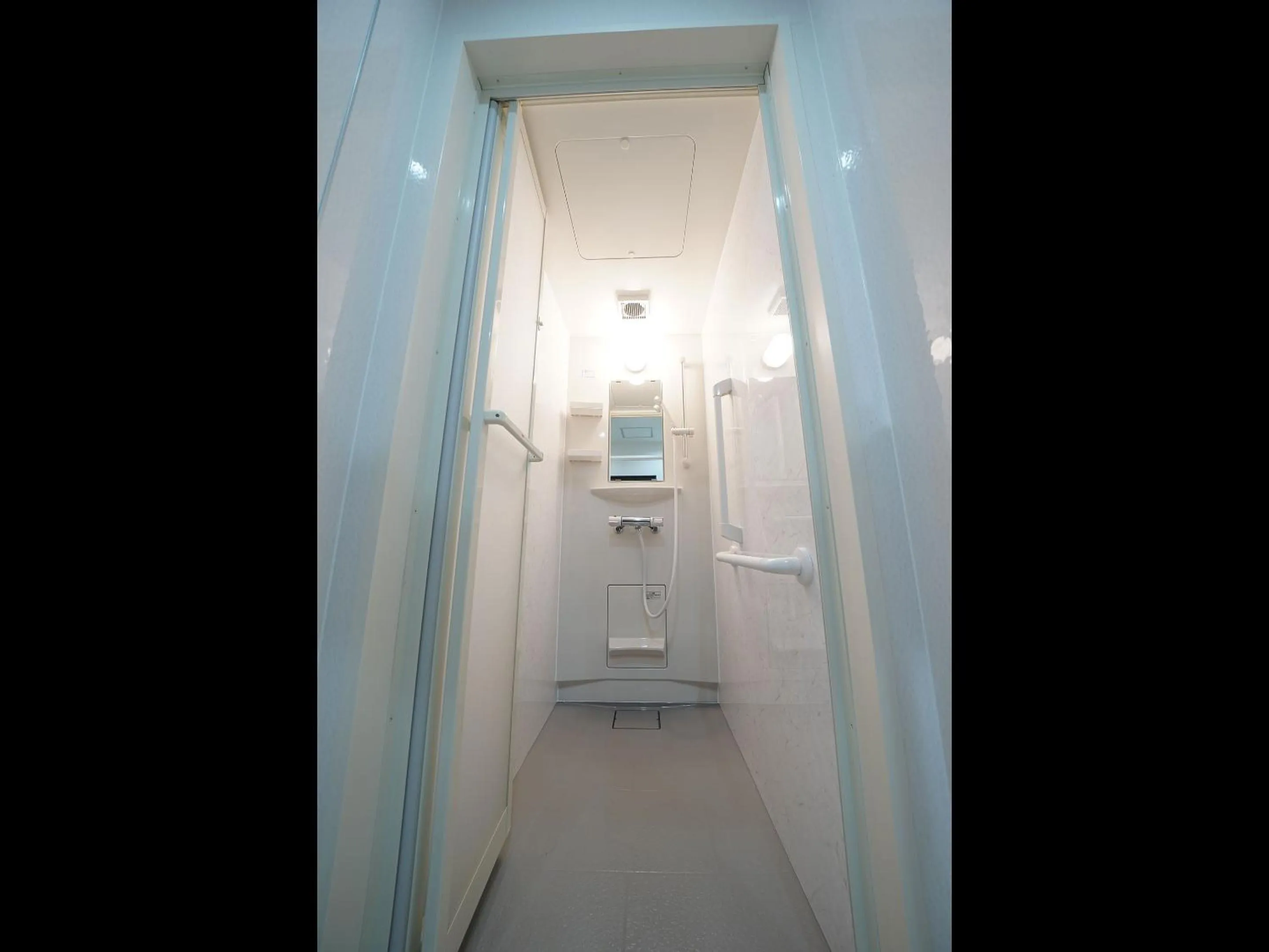 Shower in WELLCABIN TENJIN - Male Only