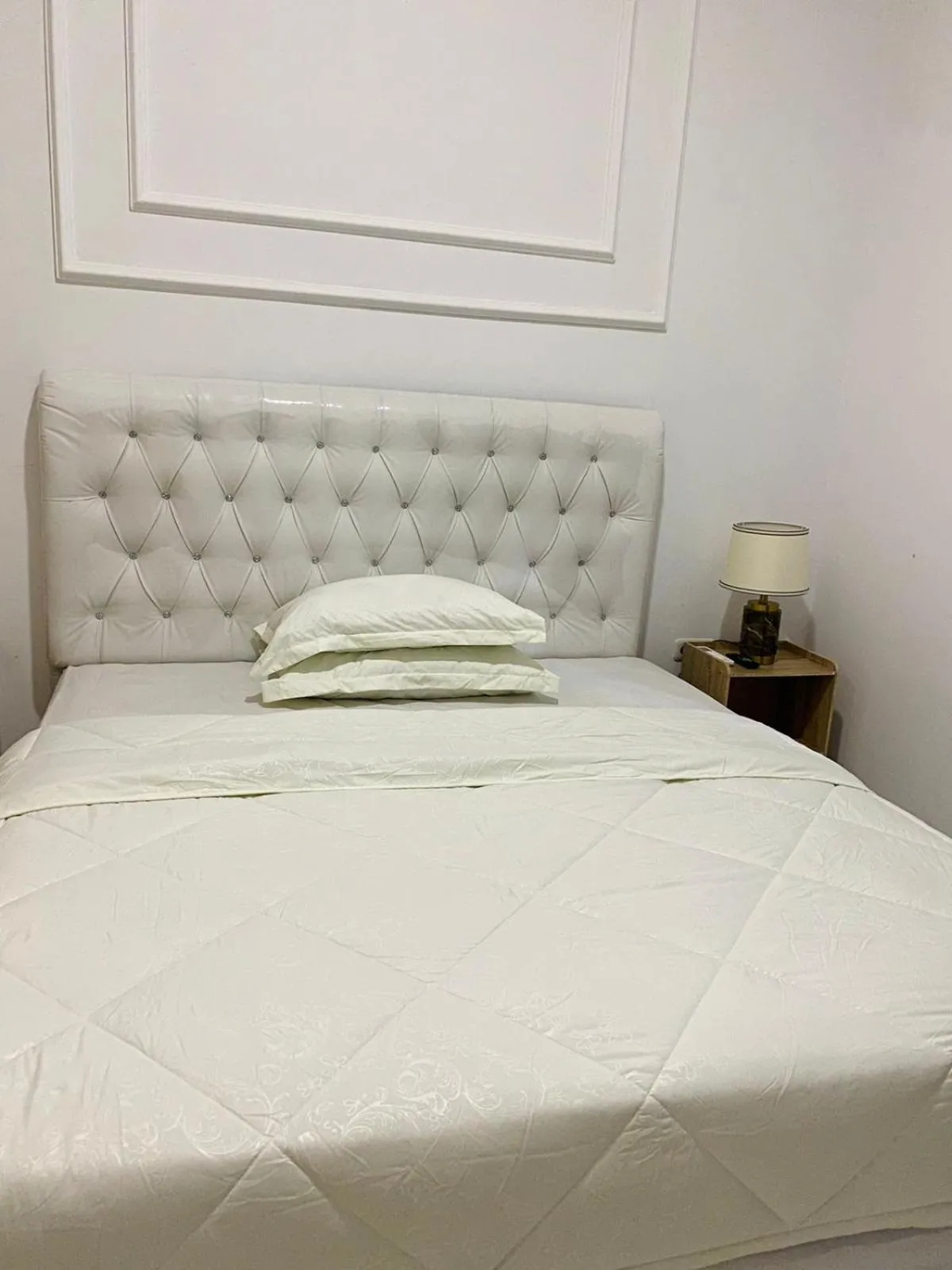 Bed in Giennos Hotel