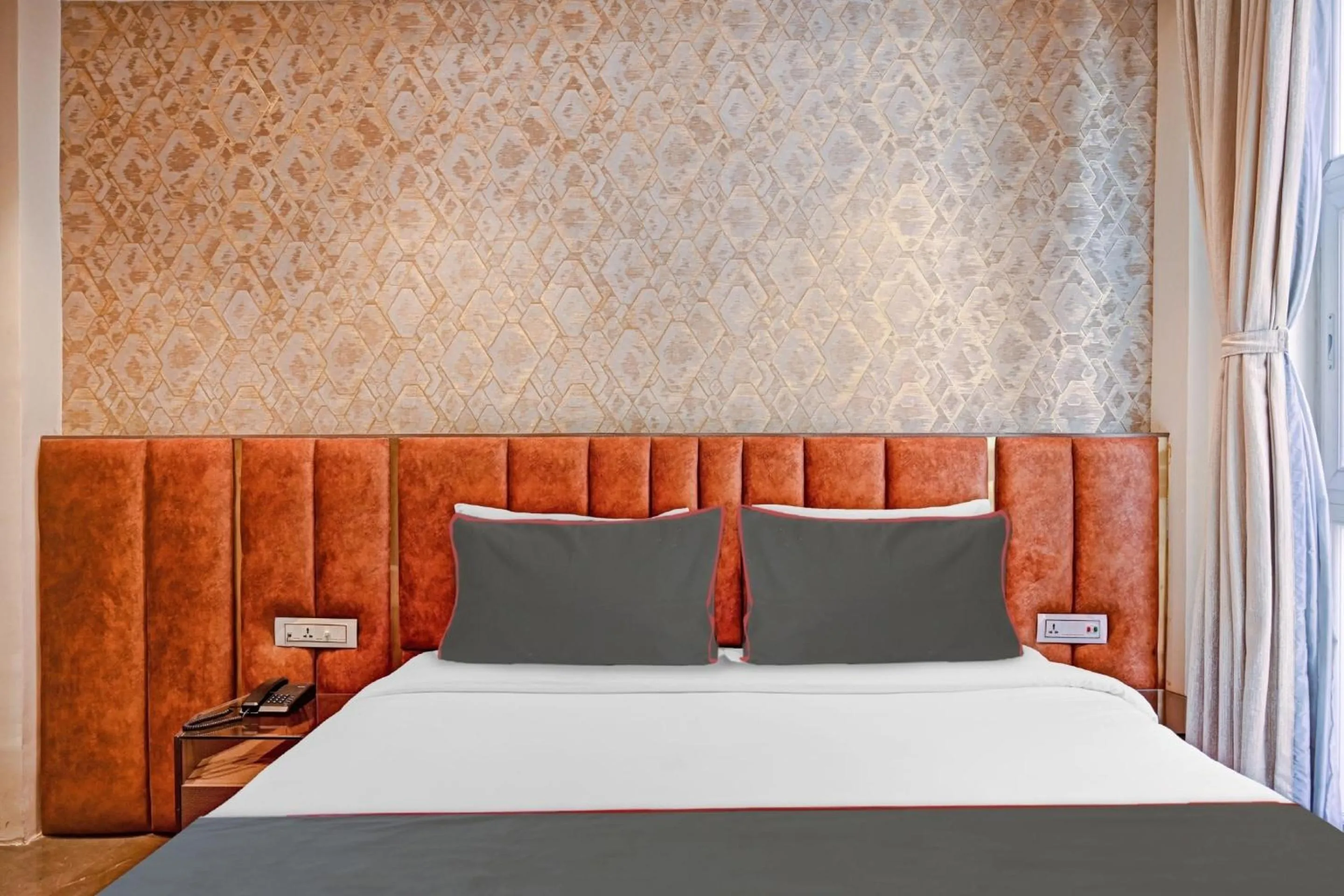 Bedroom, Bed in Super Hotel O Vrindavan