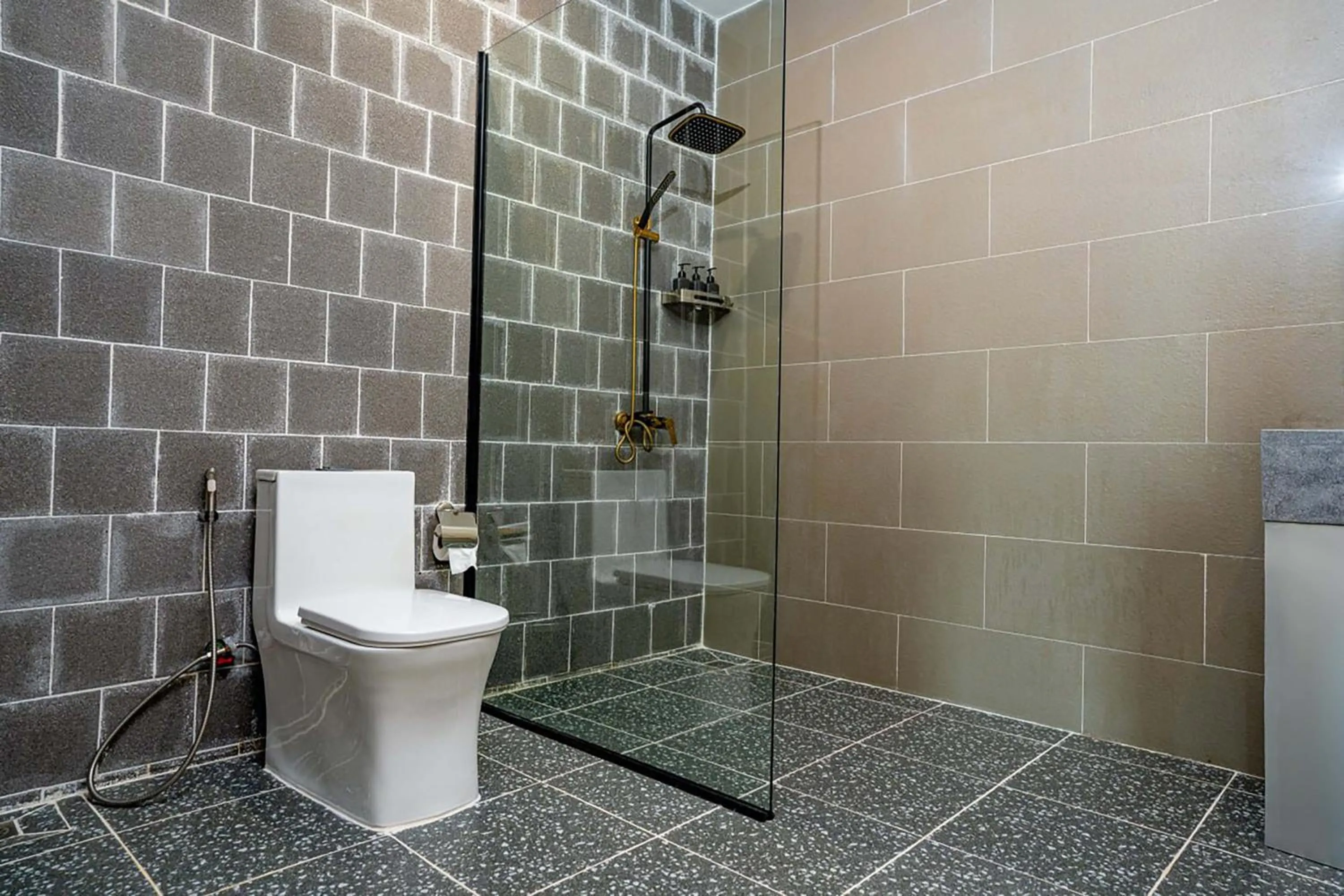 Bathroom in Rainforest Hotel by NSUN