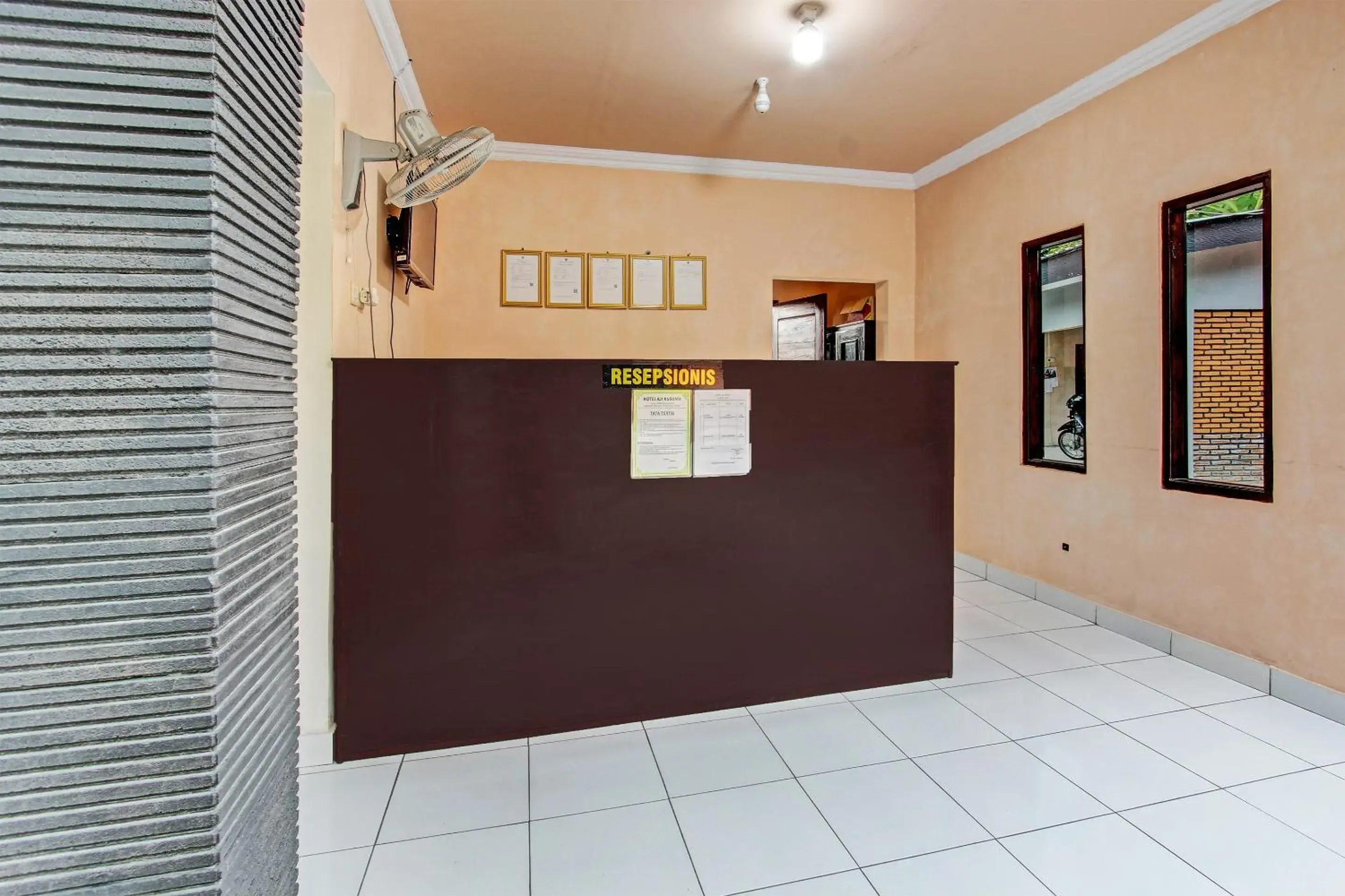 OYO 92289 Hotel Aji Kusuma OYO 92289 Hotel Aji Kusuma