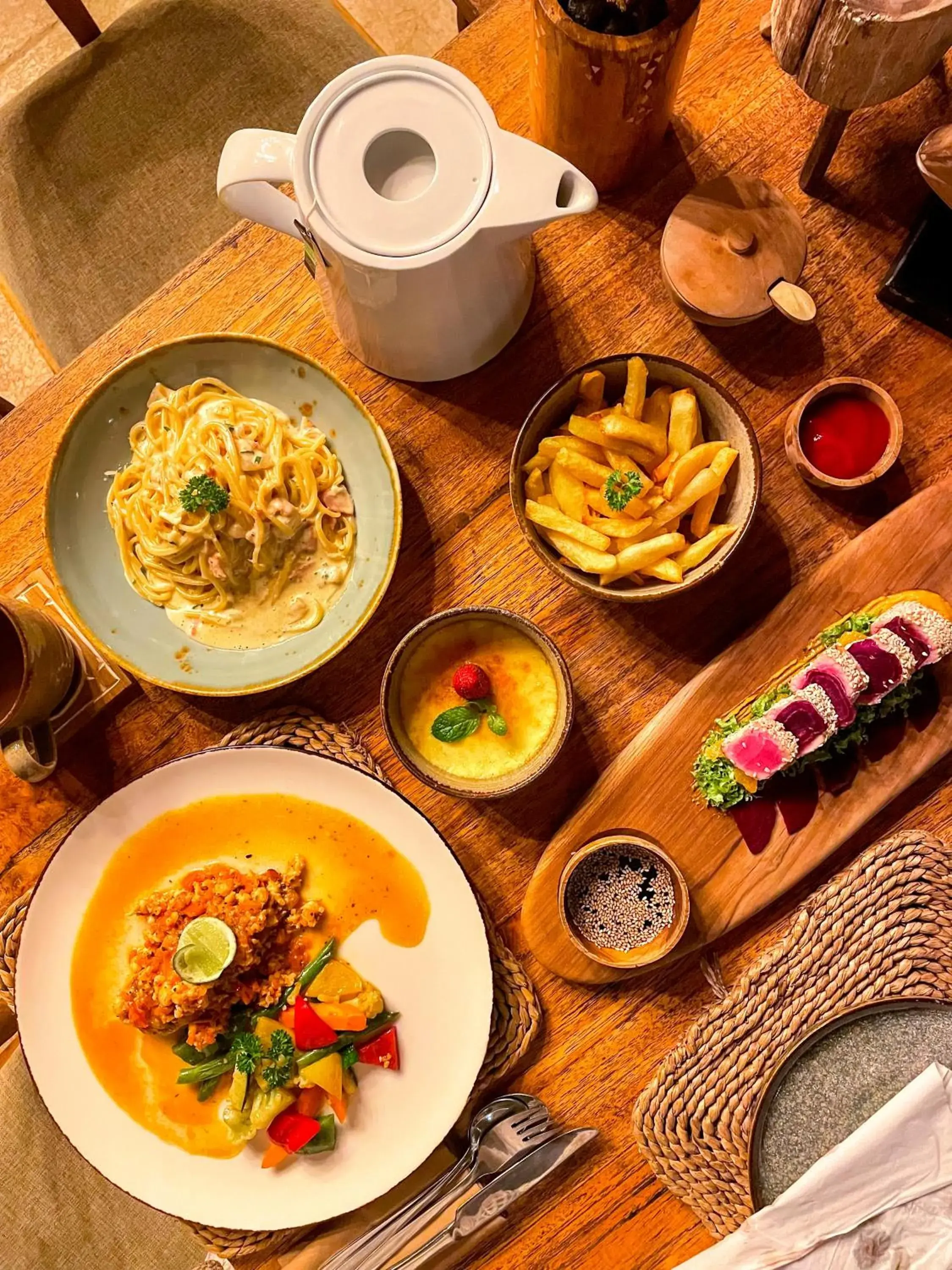 Breakfast in Bleu MATHIS Gili Asahan Breakfast in Bleu MATHIS Gili Asahan