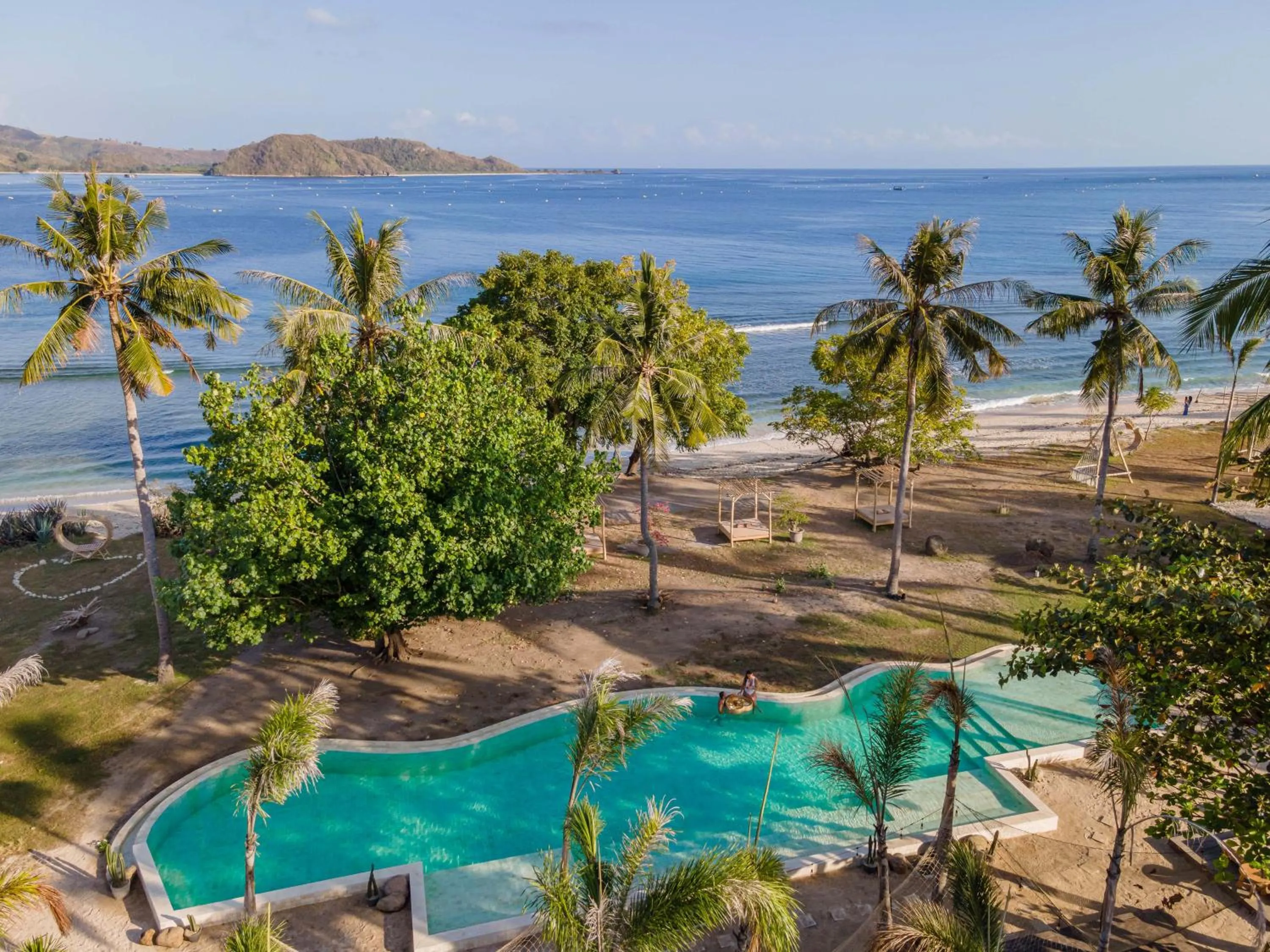 Swimming pool in Bleu MATHIS Gili Asahan