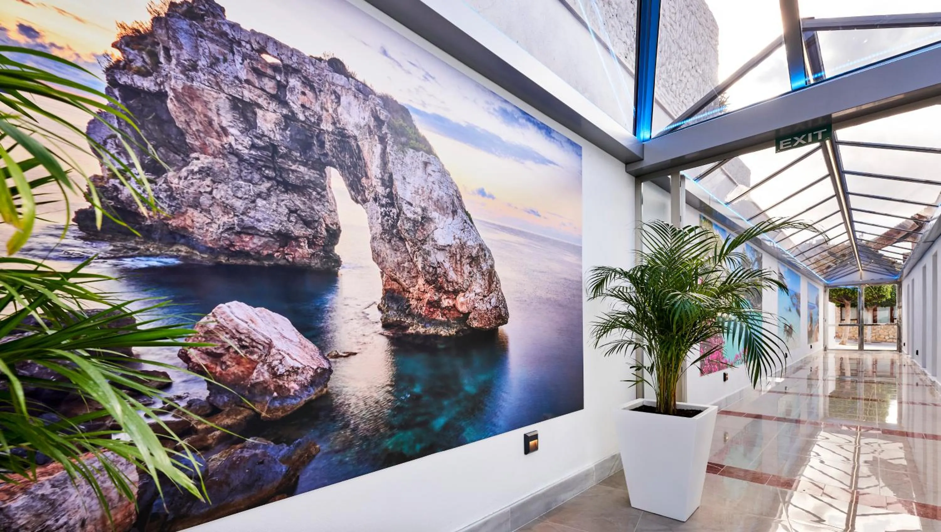 Decorative detail in Globales Torrenova