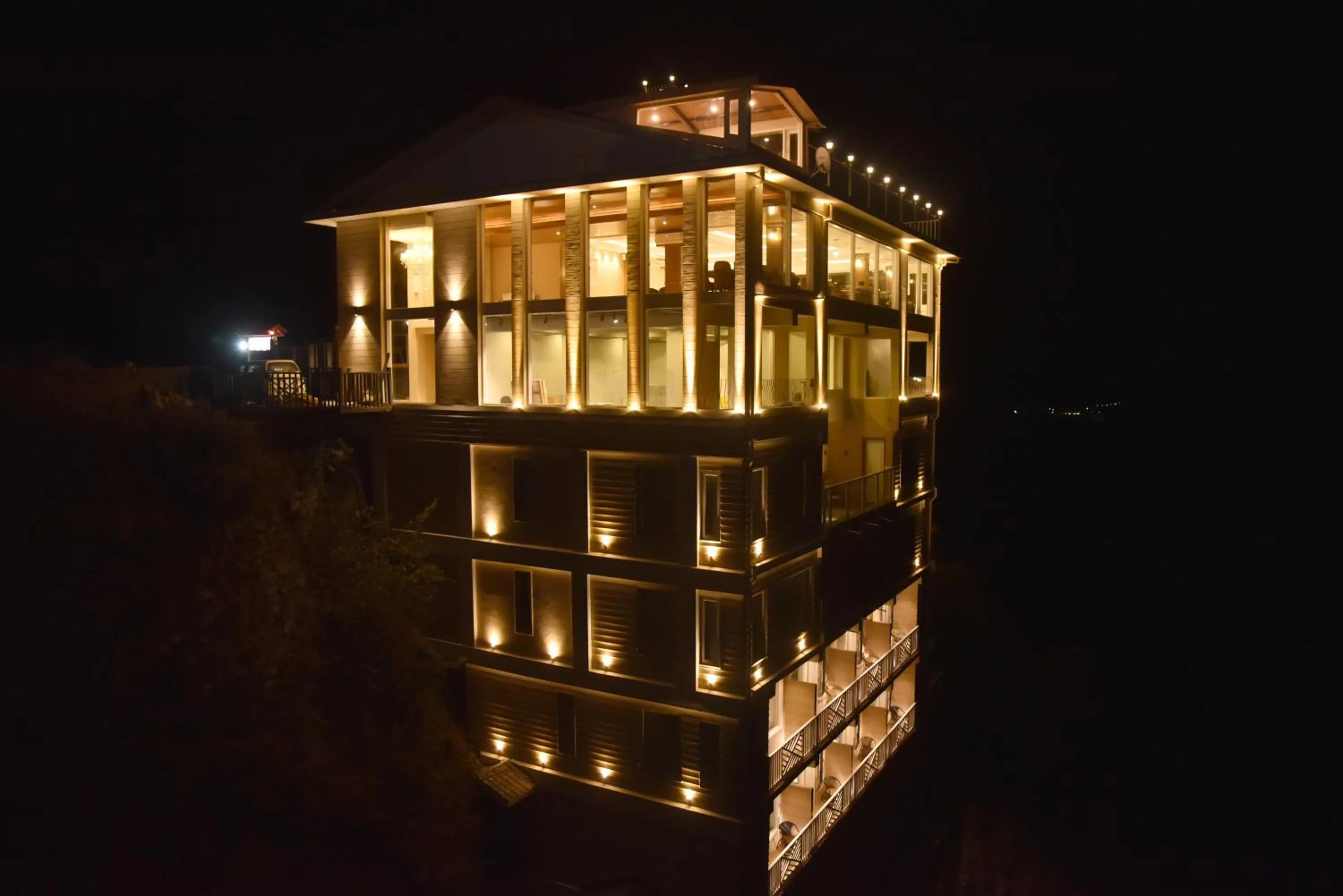 Facade/entrance in AnantVilas Shimla Hills