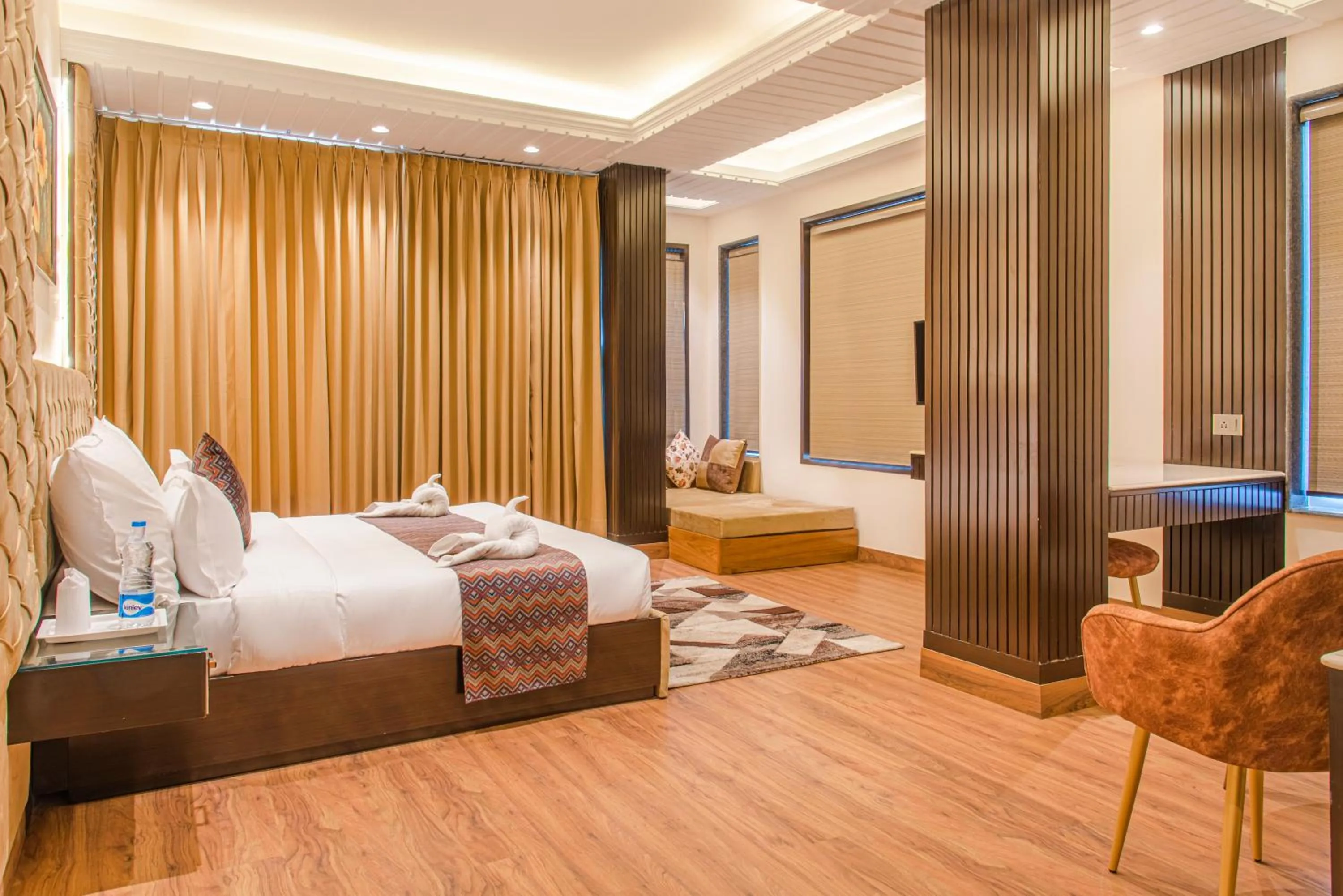 Bed in AnantVilas Shimla Hills