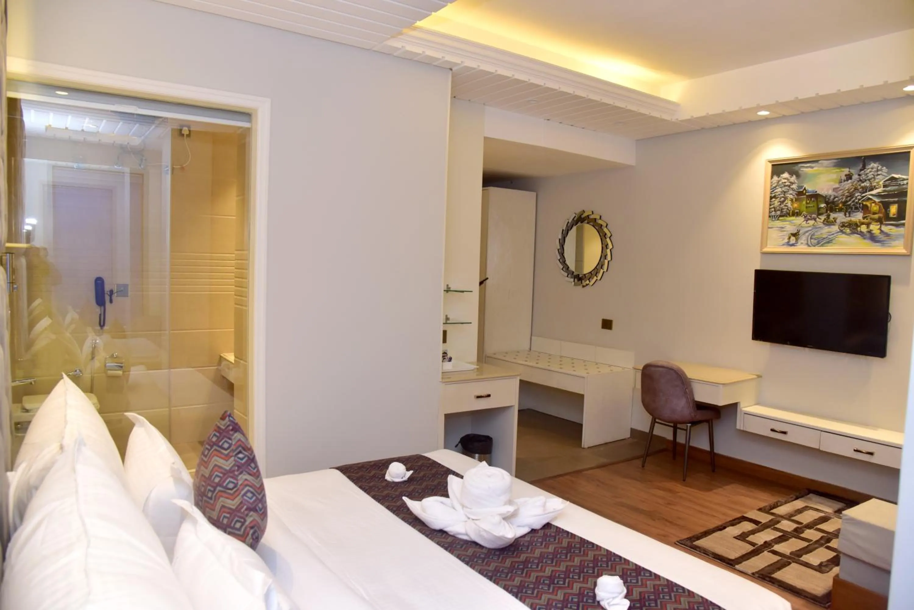 Seating area, Bed in AnantVilas Shimla Hills