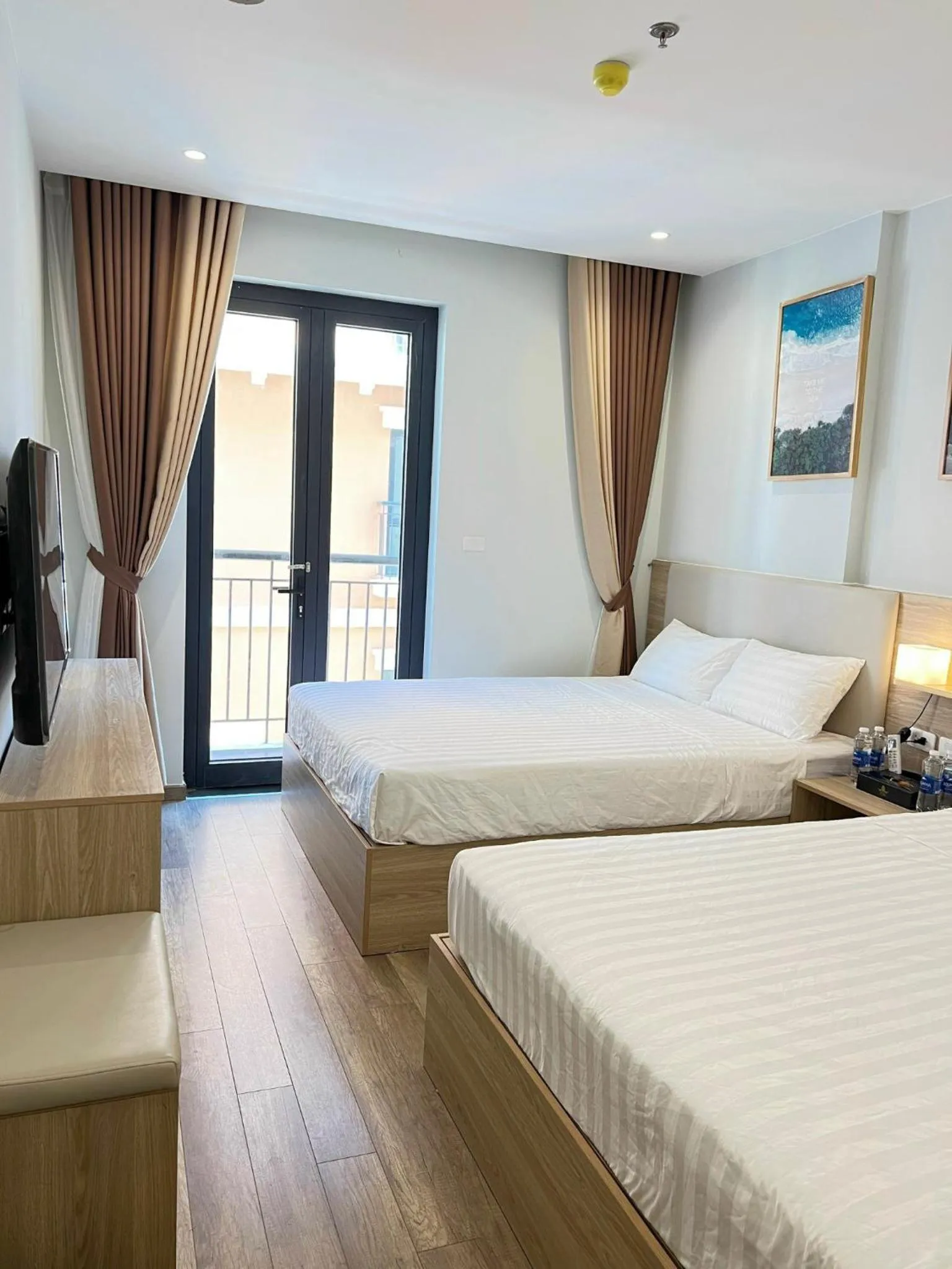Bedroom, Bed in Vu Gia Hotel Phu Quoc