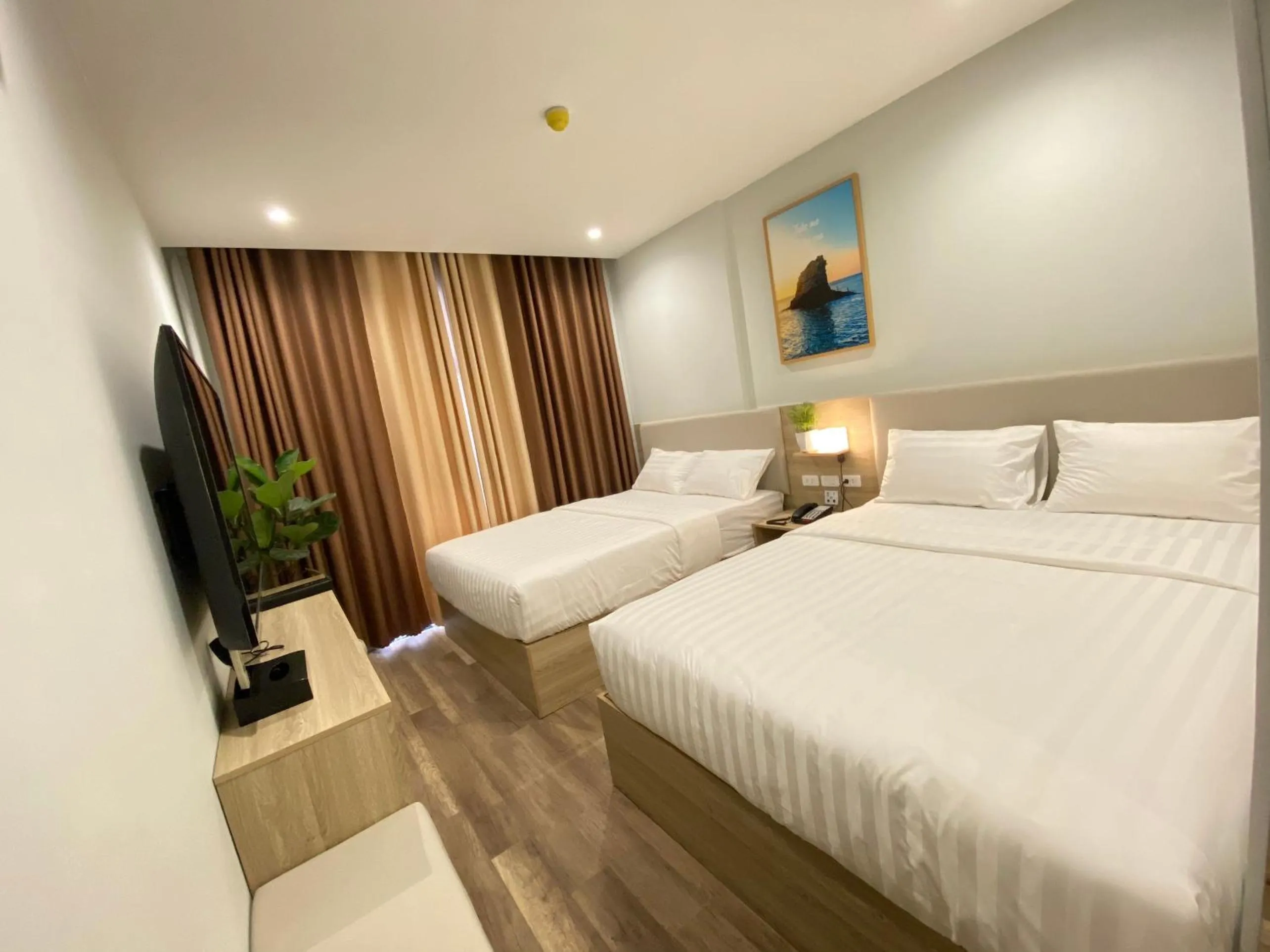 Bed in Vu Gia Hotel Phu Quoc