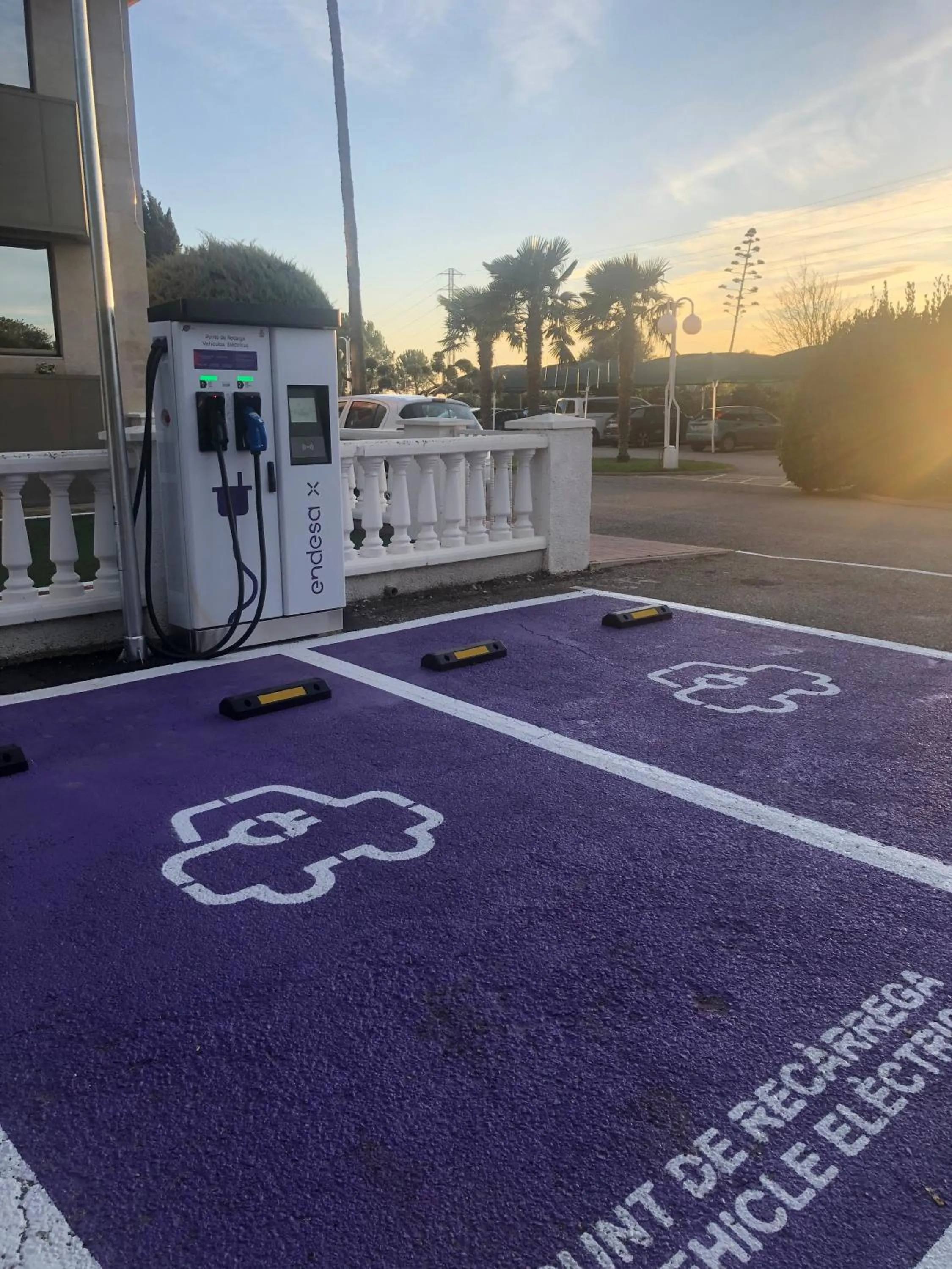 Parking in Felix Hotel