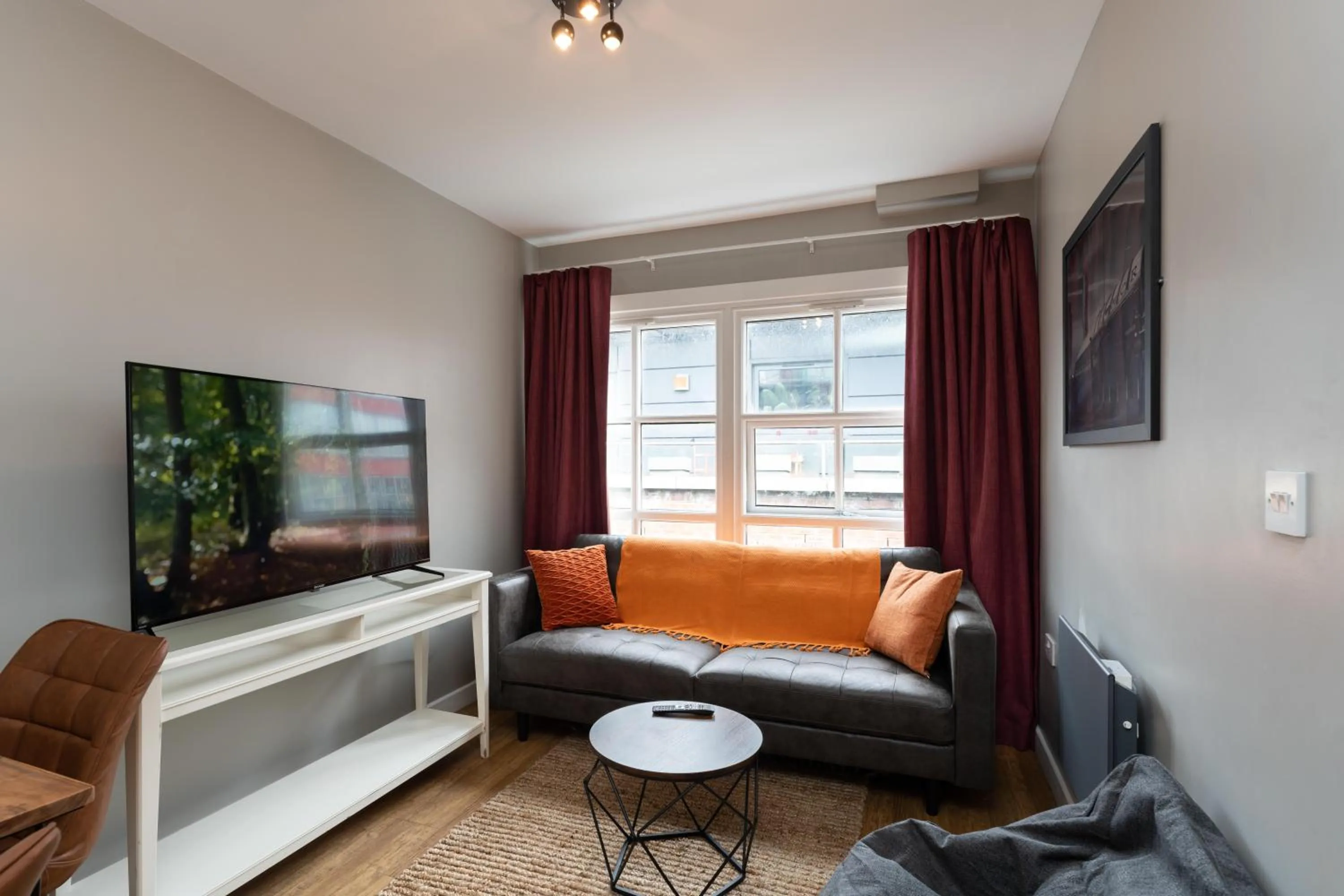 TV and multimedia in High Street Town House