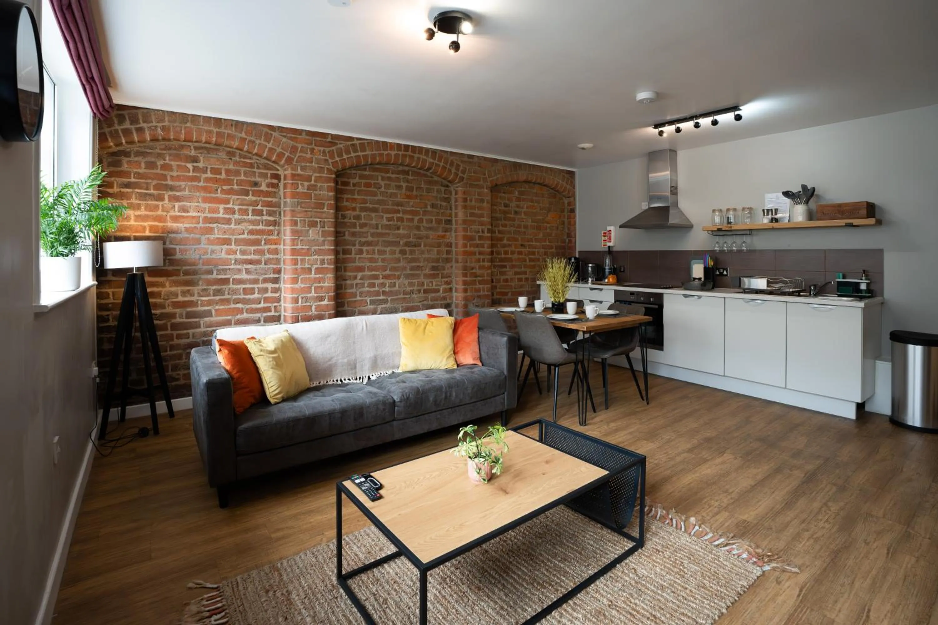 Coffee/tea facilities in High Street Town House