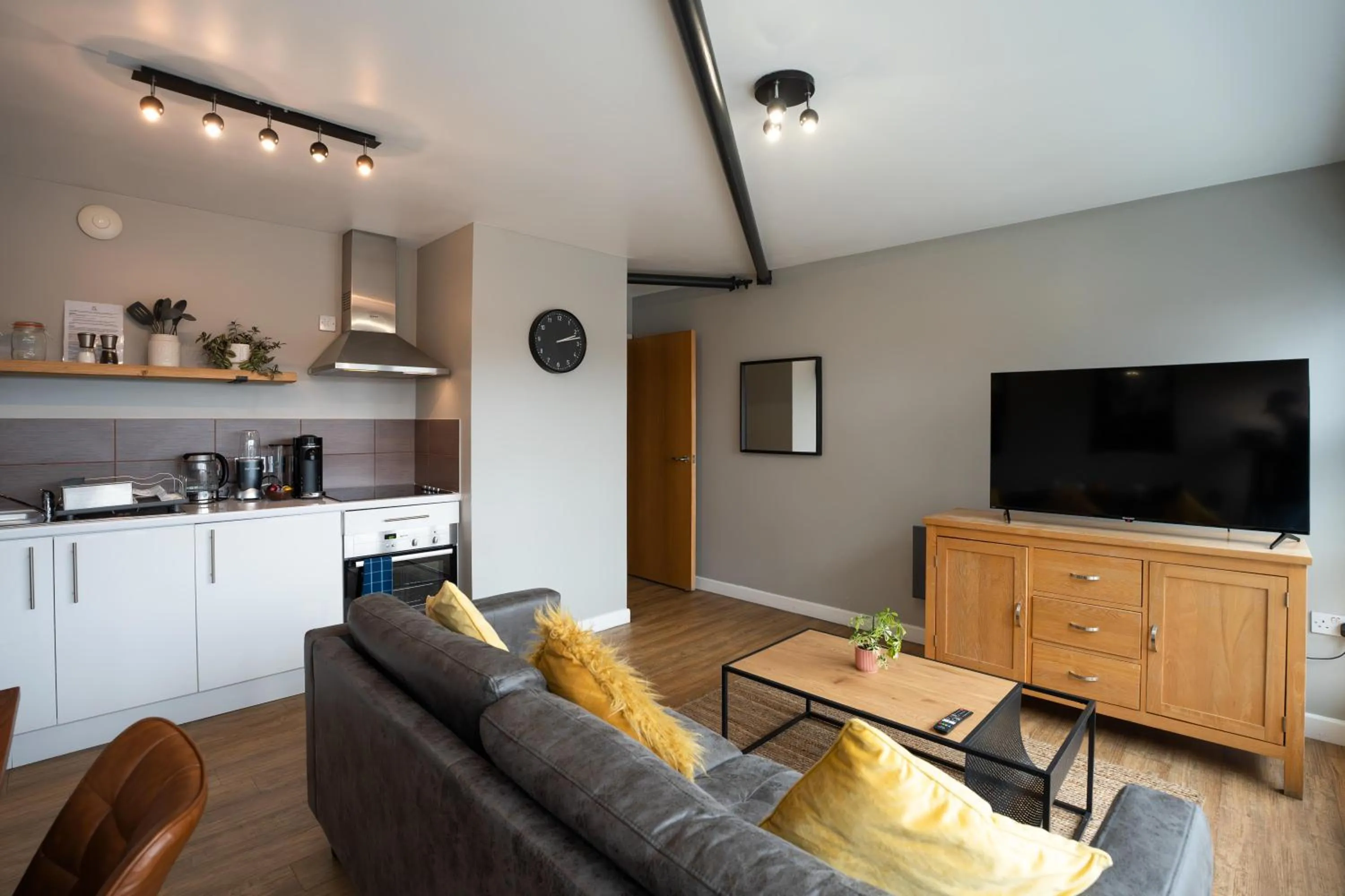 TV and multimedia in High Street Town House