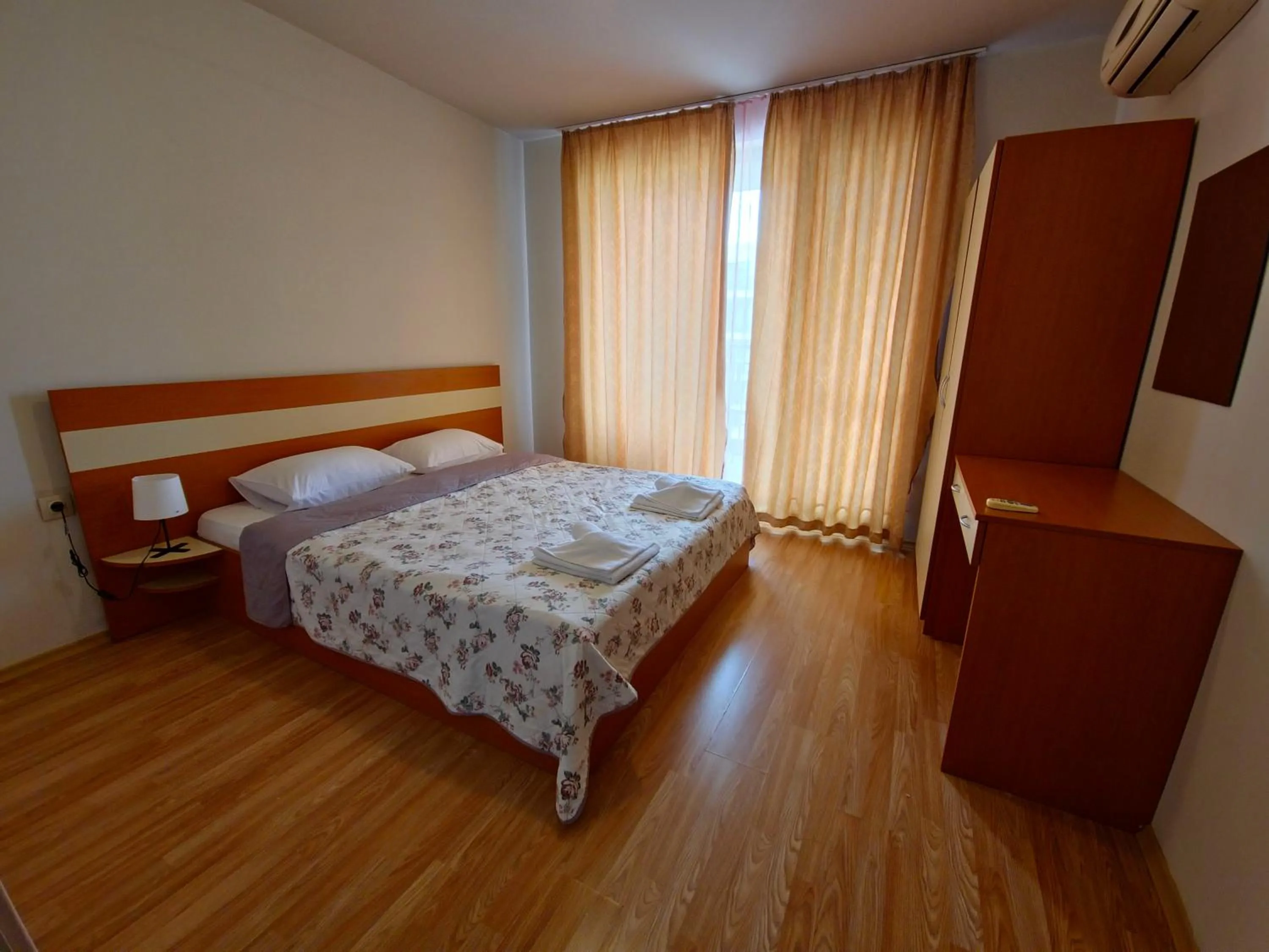 Bed in Diamond Beach Sarafovo by KP