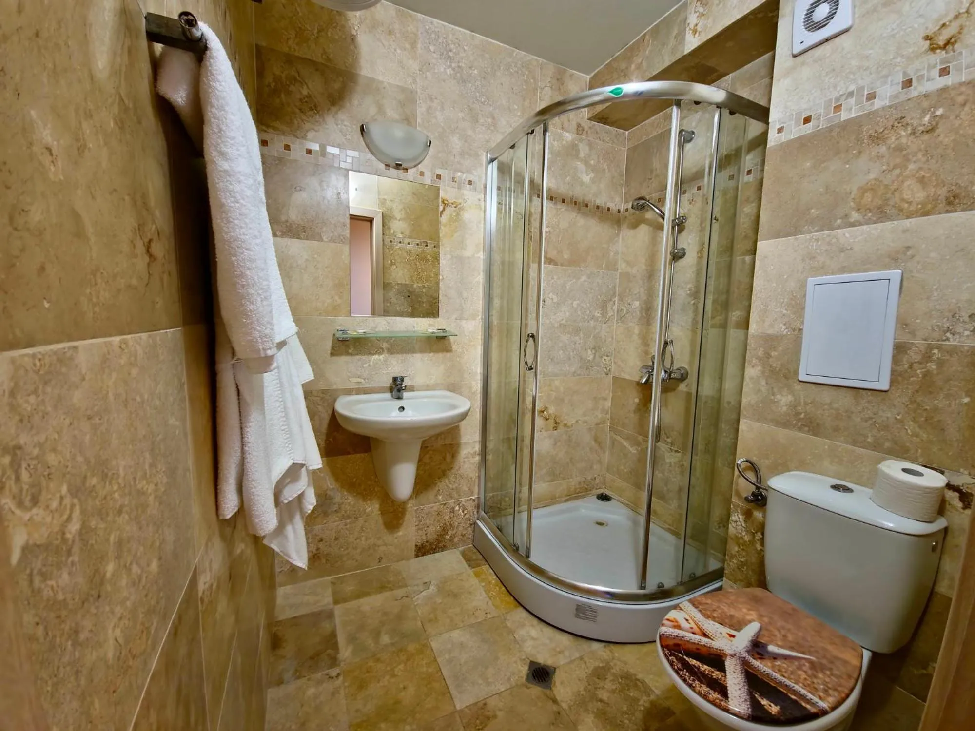 Shower in Diamond Beach Sarafovo by KP