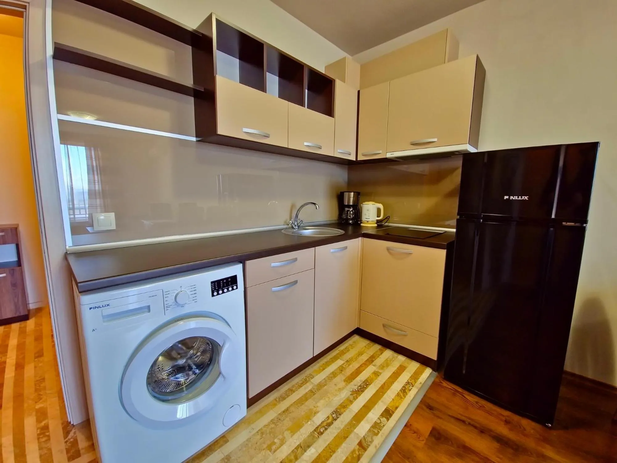 Kitchen or kitchenette in Diamond Beach Sarafovo by KP