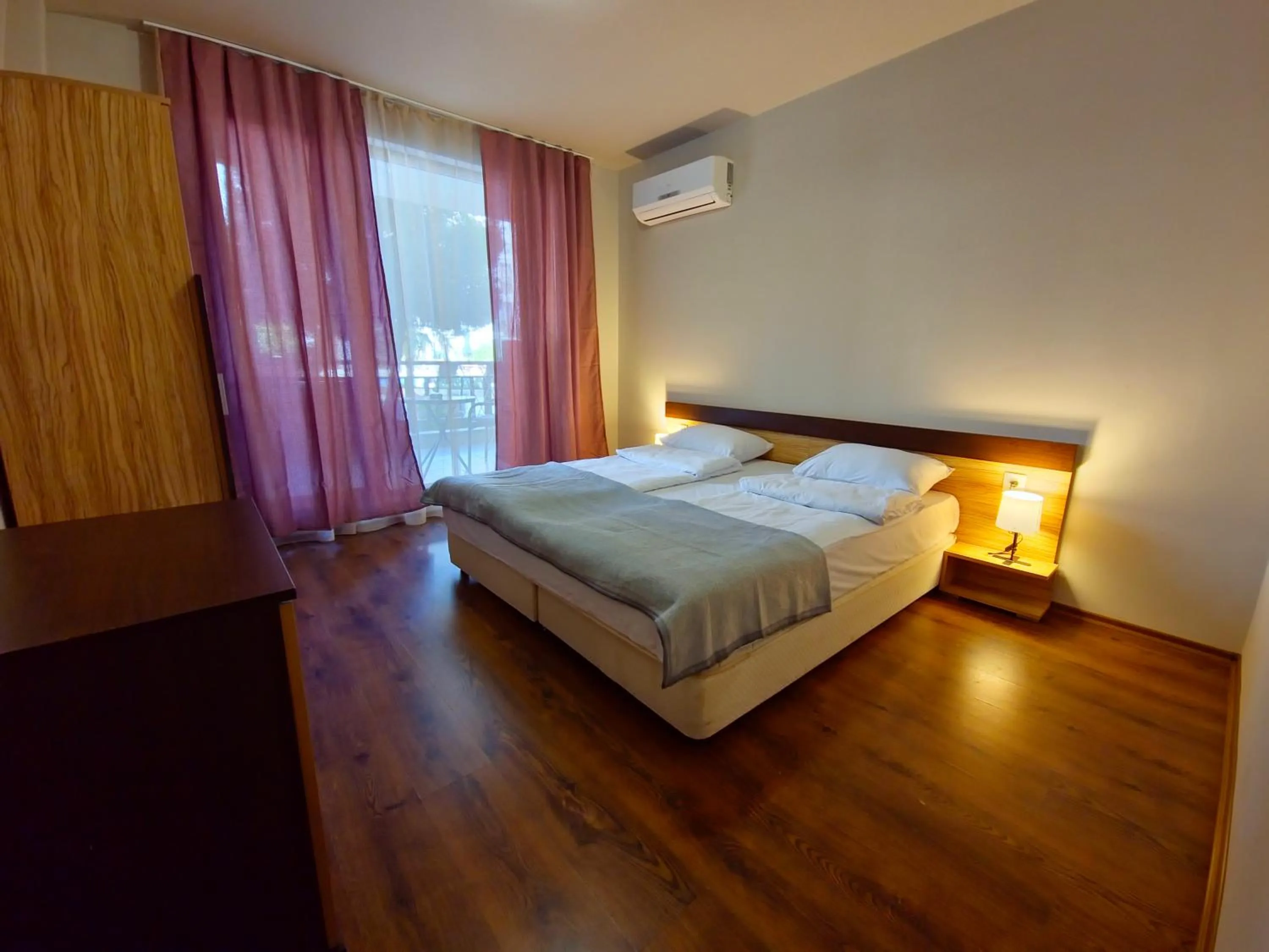 Bed in Diamond Beach Sarafovo by KP